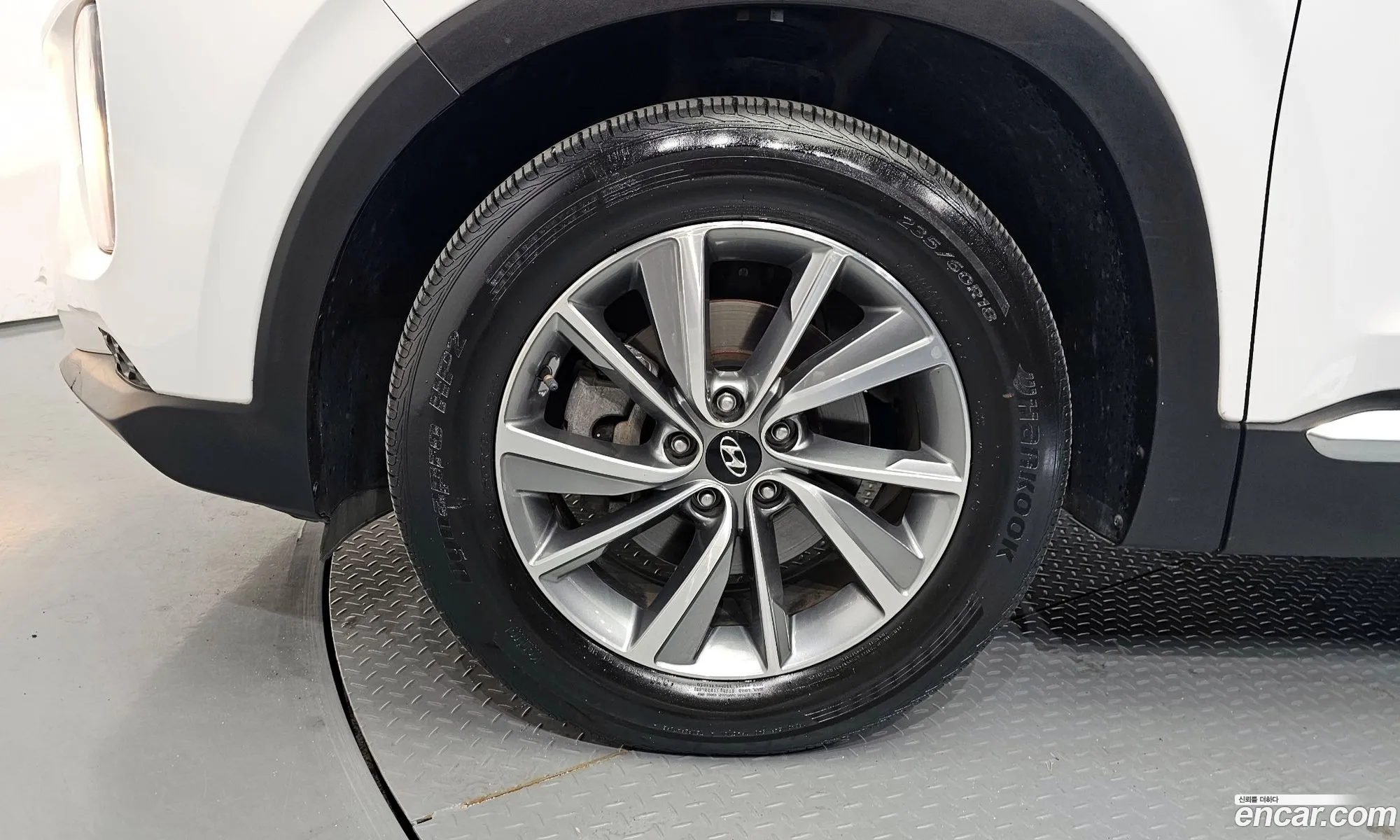 Hyundai Santa Fe Iv Diesel 20 2Wd 2020 - фотография 18610908