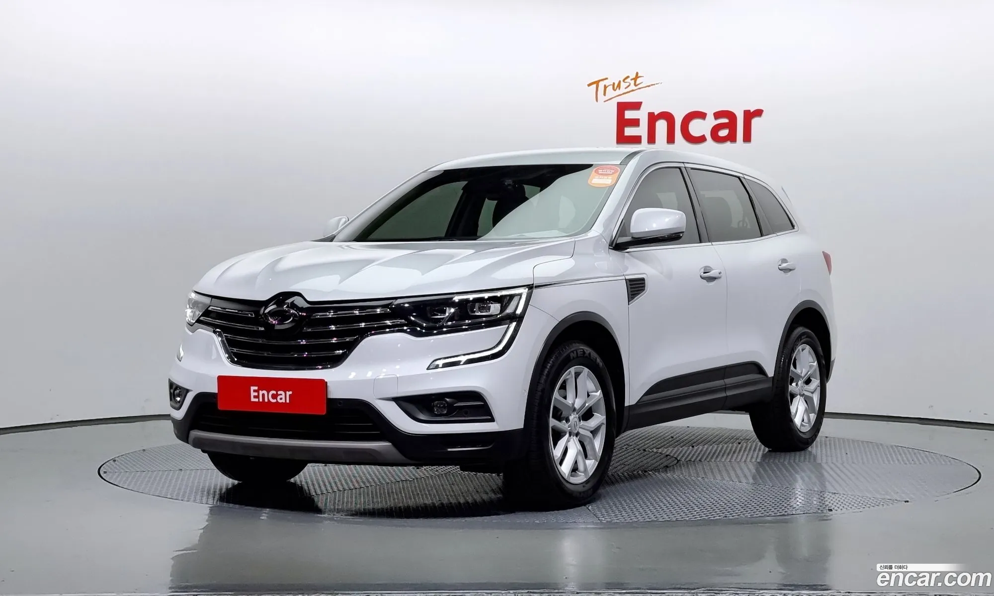 Renault Samsung Qm6 Gasoline 2Wd Le 2019 - фотография 18981244