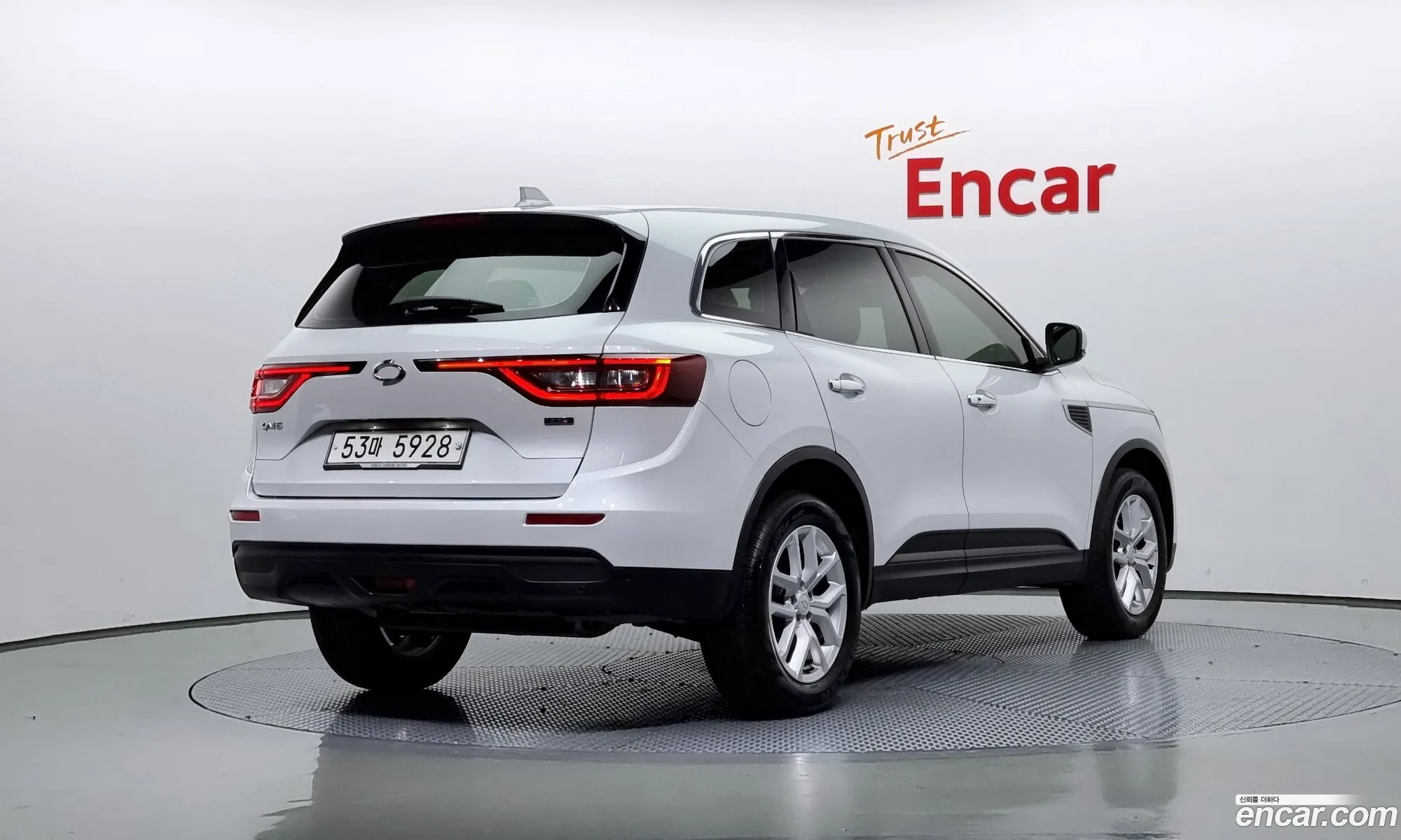 Renault Samsung Qm6 Gasoline 2Wd Le 2019 - фотография 18981245