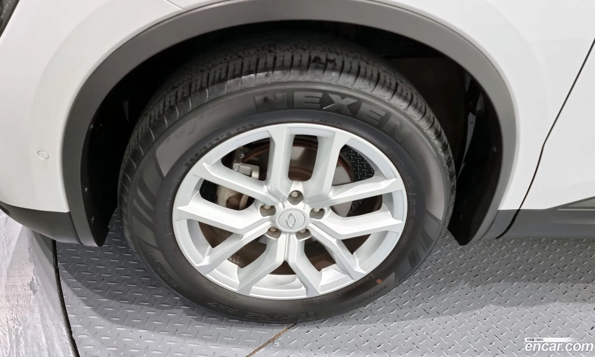 Renault Samsung Qm6 Gasoline 2Wd Le 2019 - фотография 18981248
