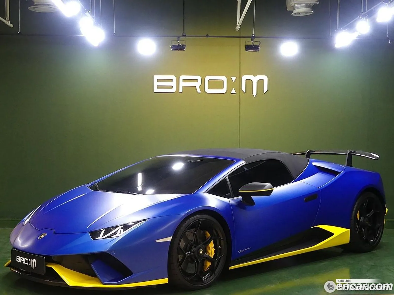 Lamborghini Huracán Huracán Lp640-4 Spider Performante 2018 - фотография 3749185