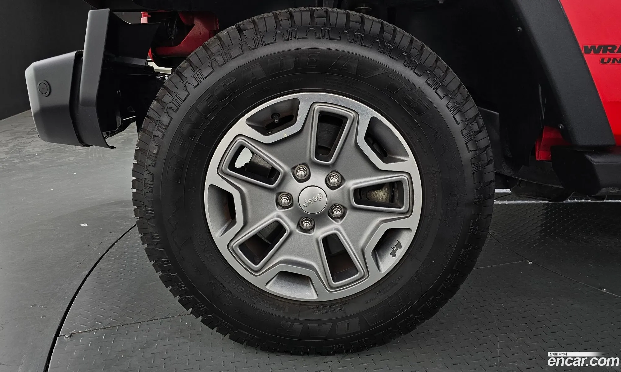 Jeep Wrangler 36 Rubicon 4-Door 2017 - фотография 4181173