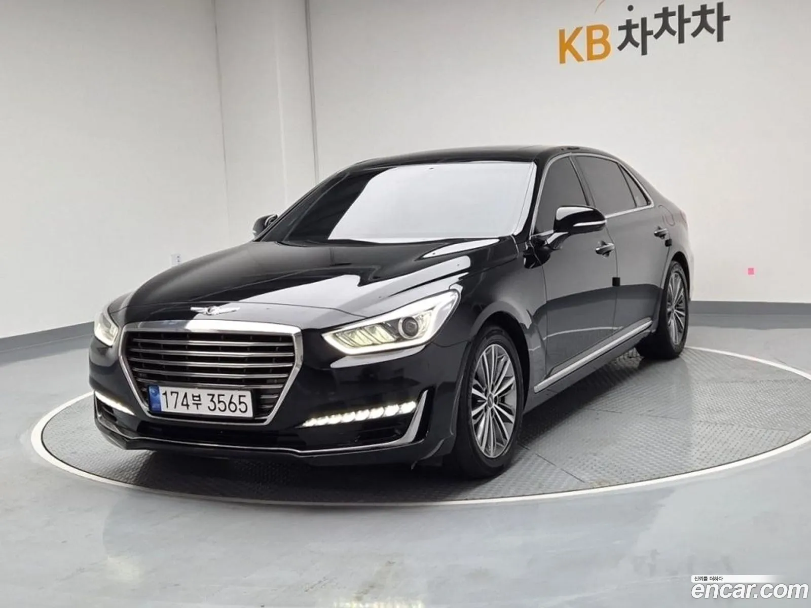 Genesis G90 I 38 Gdi Awd 2016 - фотография 16297808