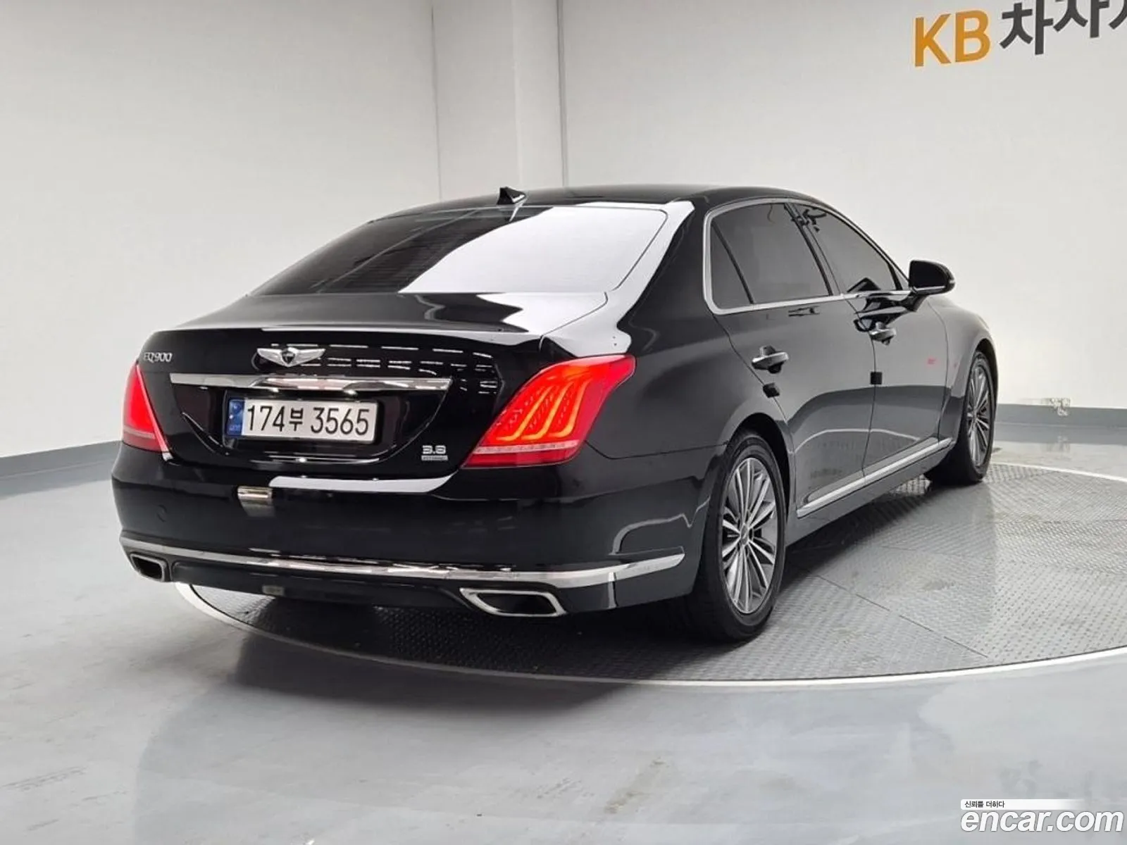 Genesis G90 I 38 Gdi Awd 2016 - фотография 16297810