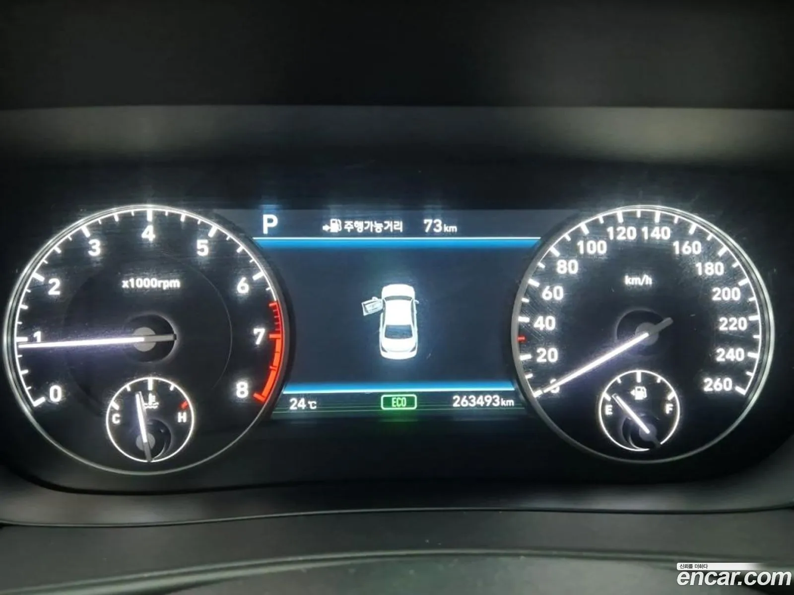 Genesis G90 I 38 Gdi Awd 2016 - фотография 16297813