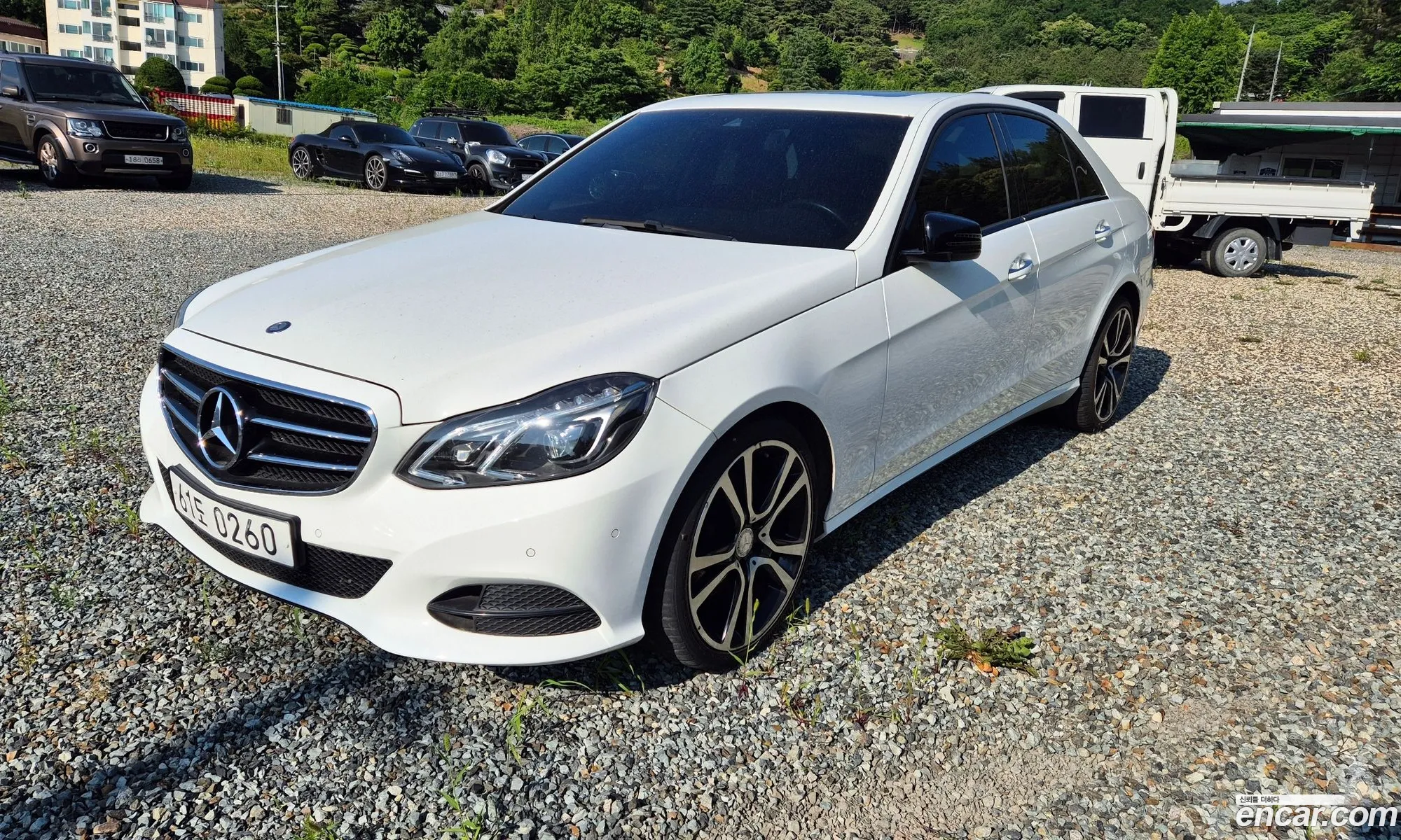 Mercedes-Benz E-Klasse E220 Bluetec Avant Garde Sports 2016 - фотография 13674466