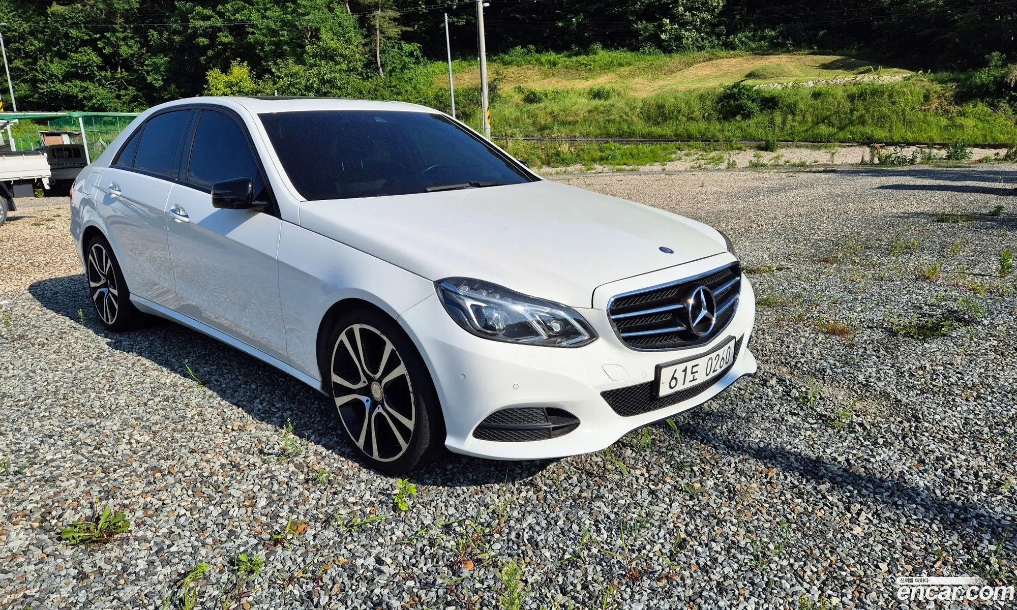 Mercedes-Benz E-Klasse E220 Bluetec Avant Garde Sports 2016 - фотография 13674470