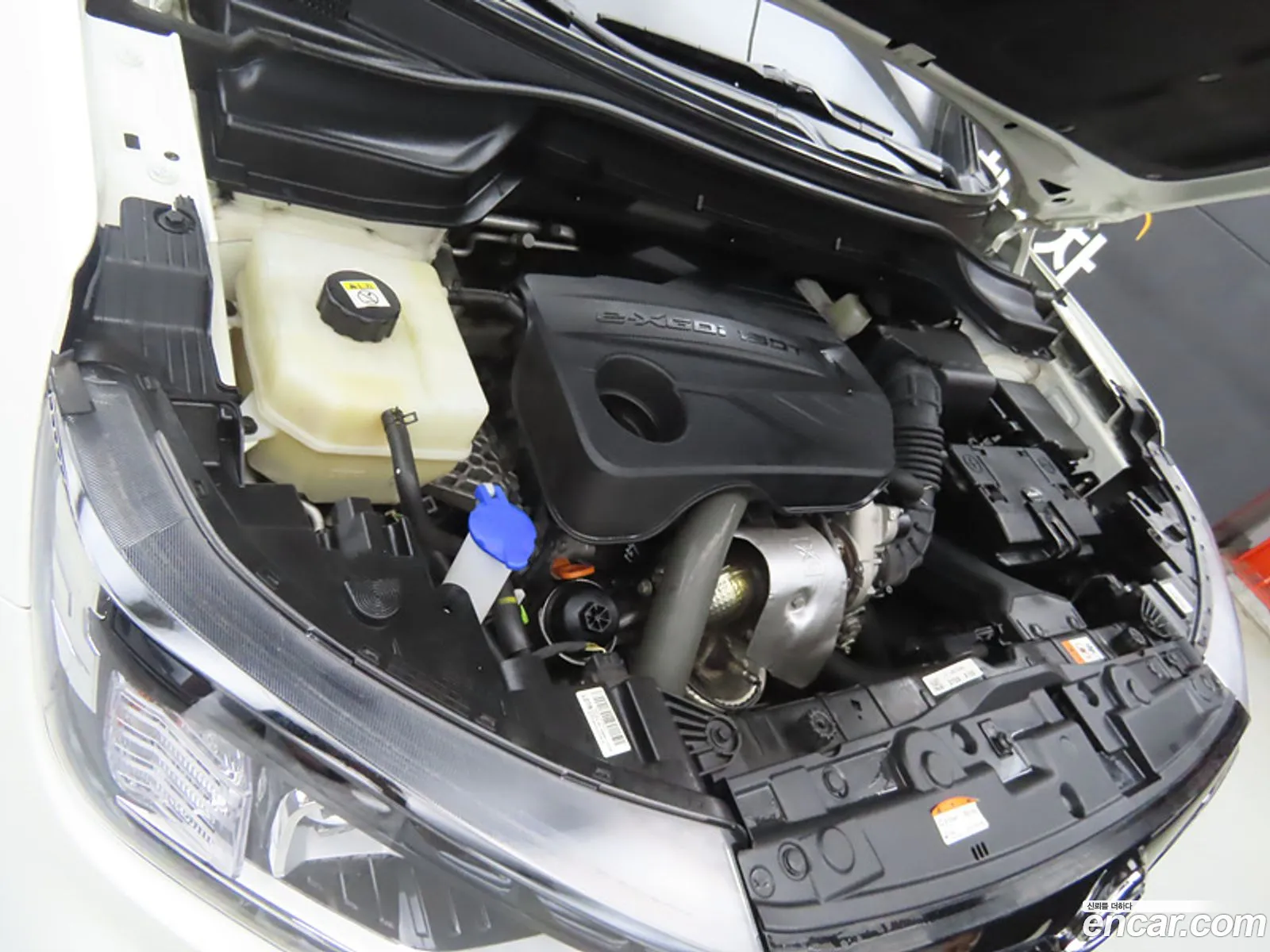 Kg Mobility Ssangyong Very New Tivoli Gasoline 15 2Wd V1 - фотография 7859137