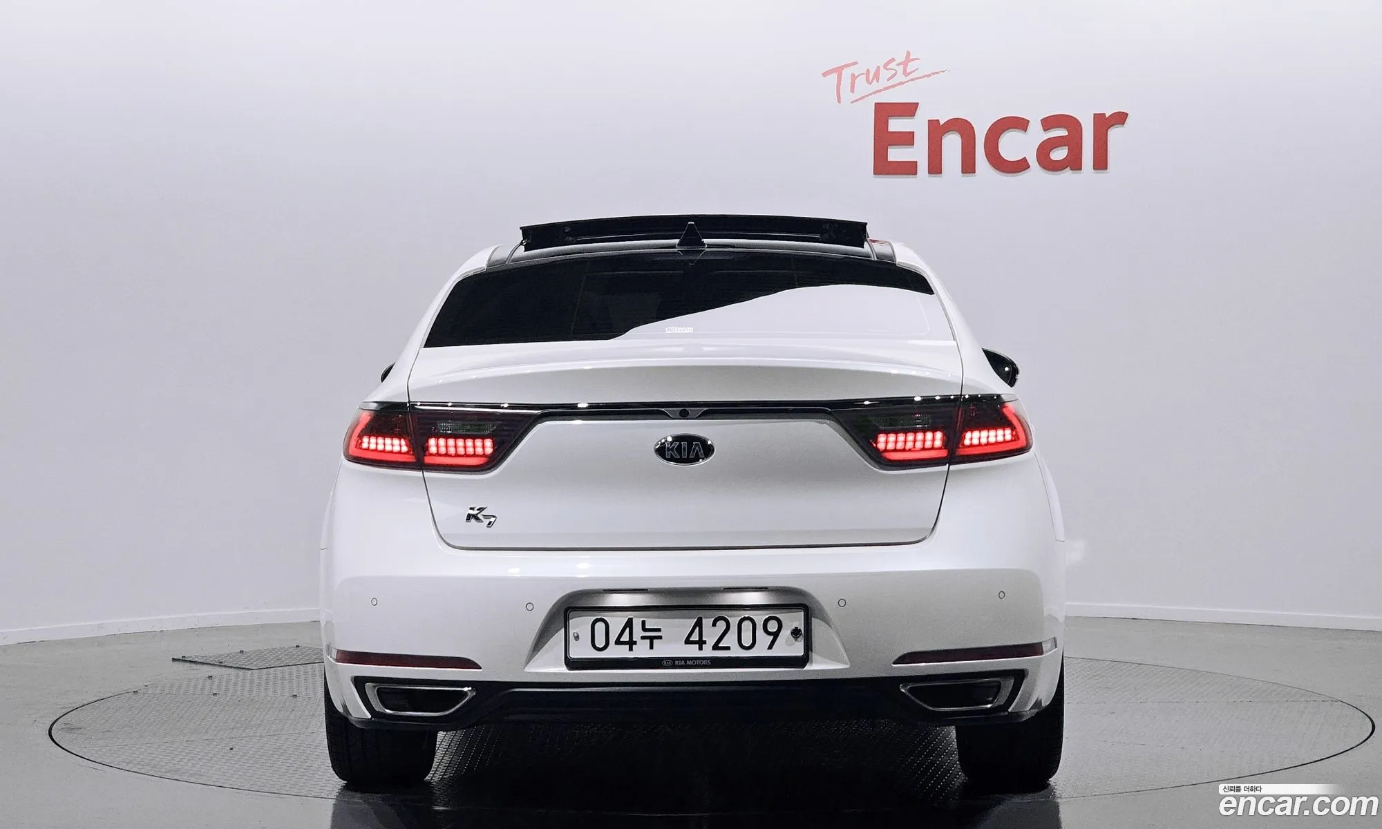 Kia K7 Vg Ii 24 Gdi Limited 2017 - фотография 18774562