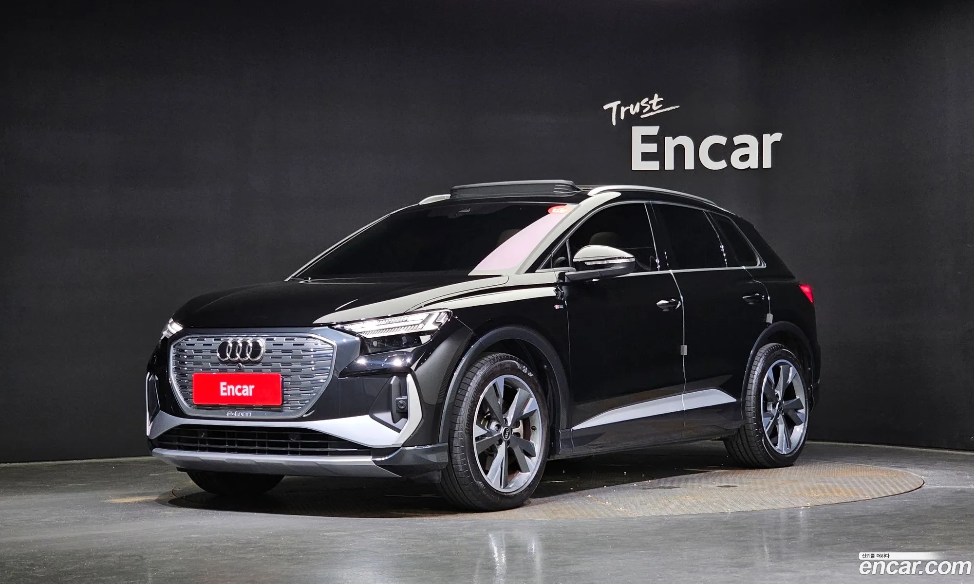 Audi Q4 E-Tron 40 Premium 2022 - фотография 5038468