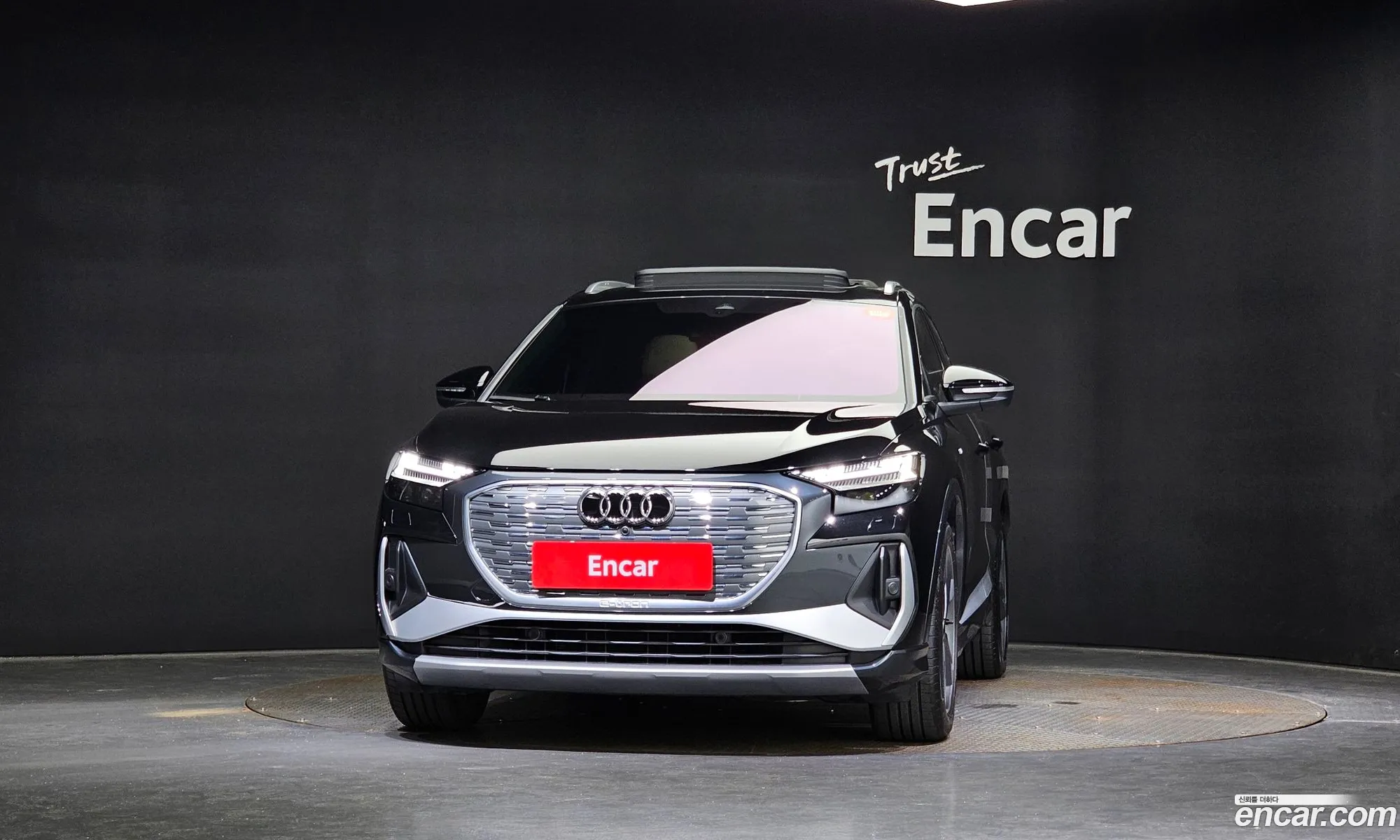 Audi Q4 E-Tron 40 Premium 2022 - фотография 5038470