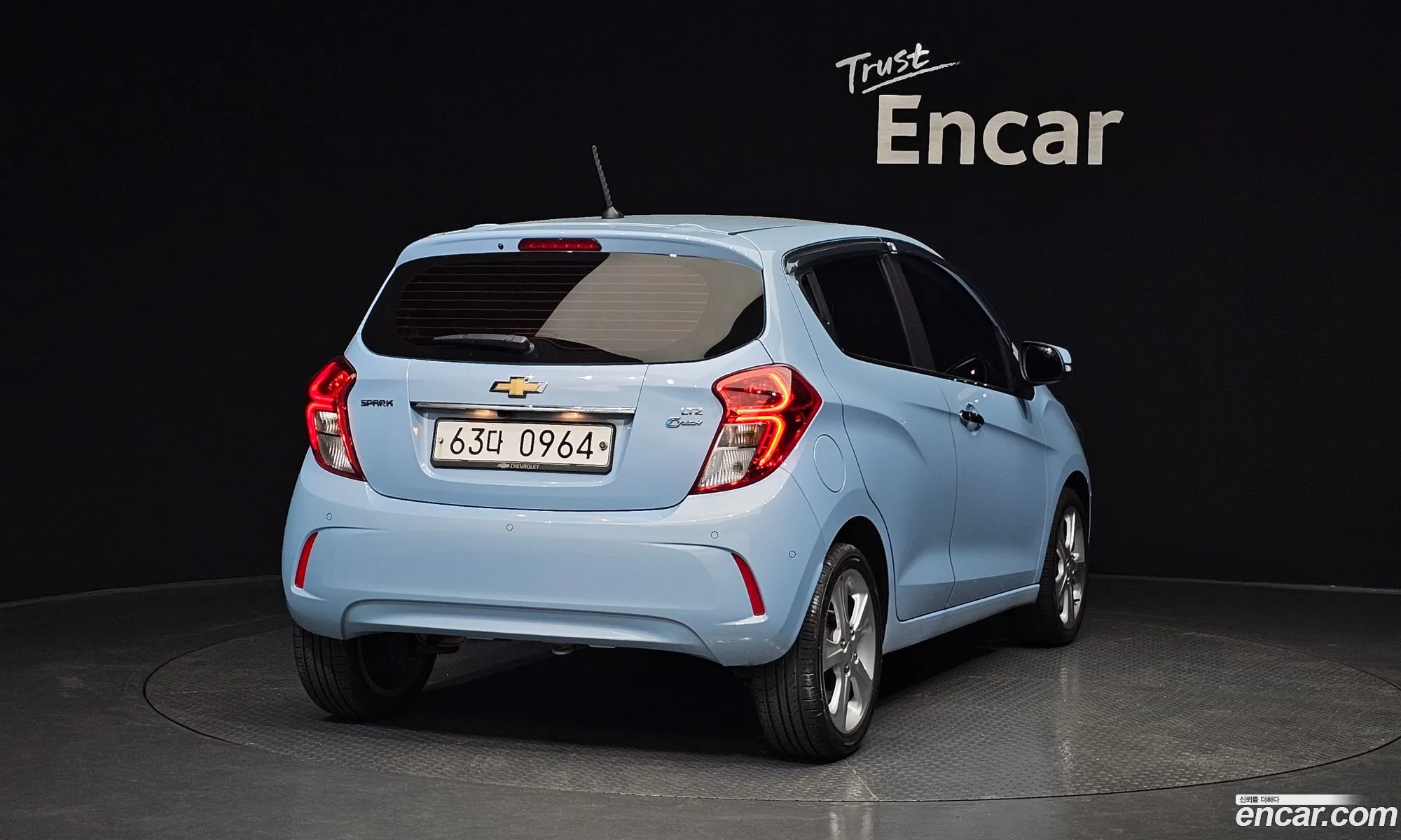 Chevrolet Spark Ltz 2015 - фотография 7412755