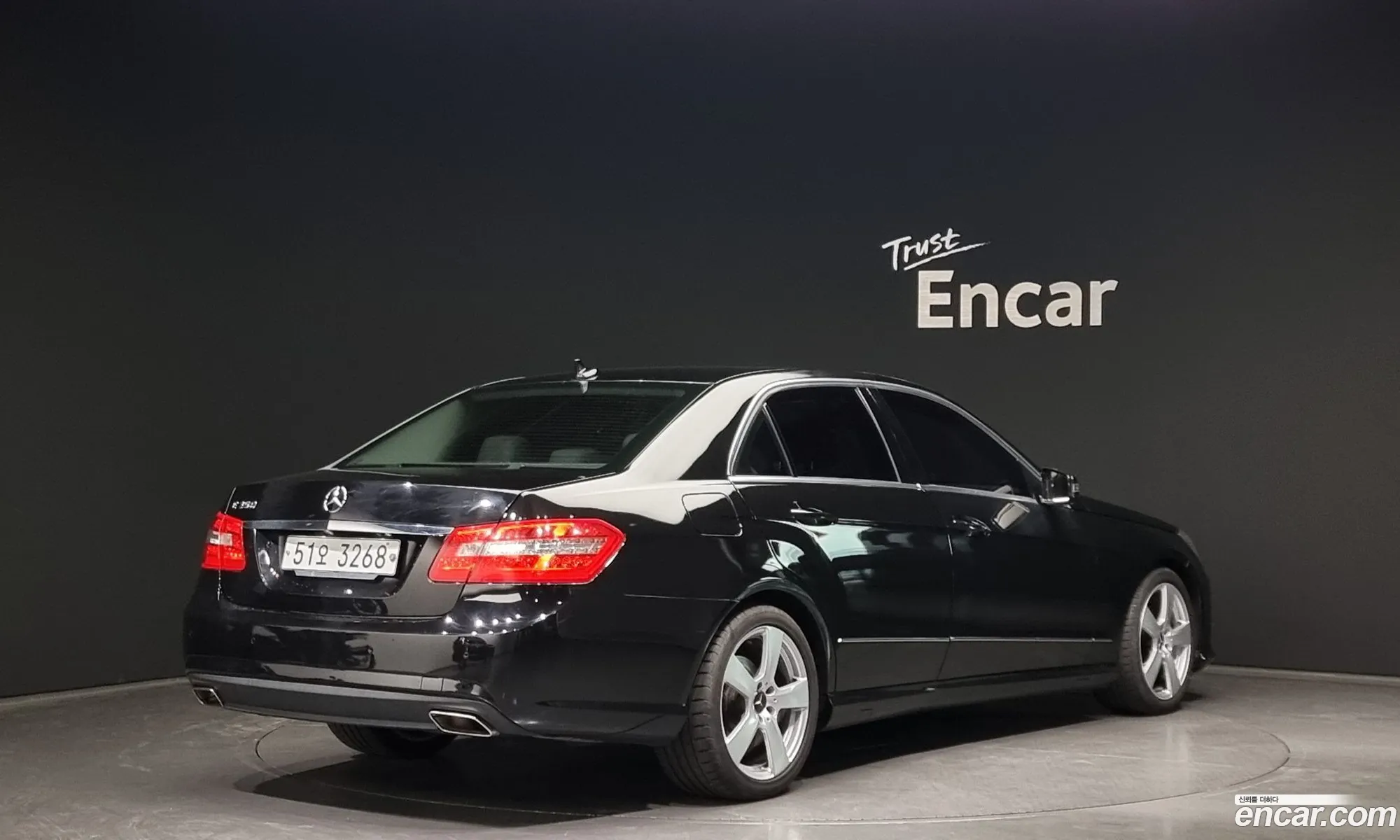 Mercedes E-Class W212 E300 Avantgarde Sports Package - фотография 12416744