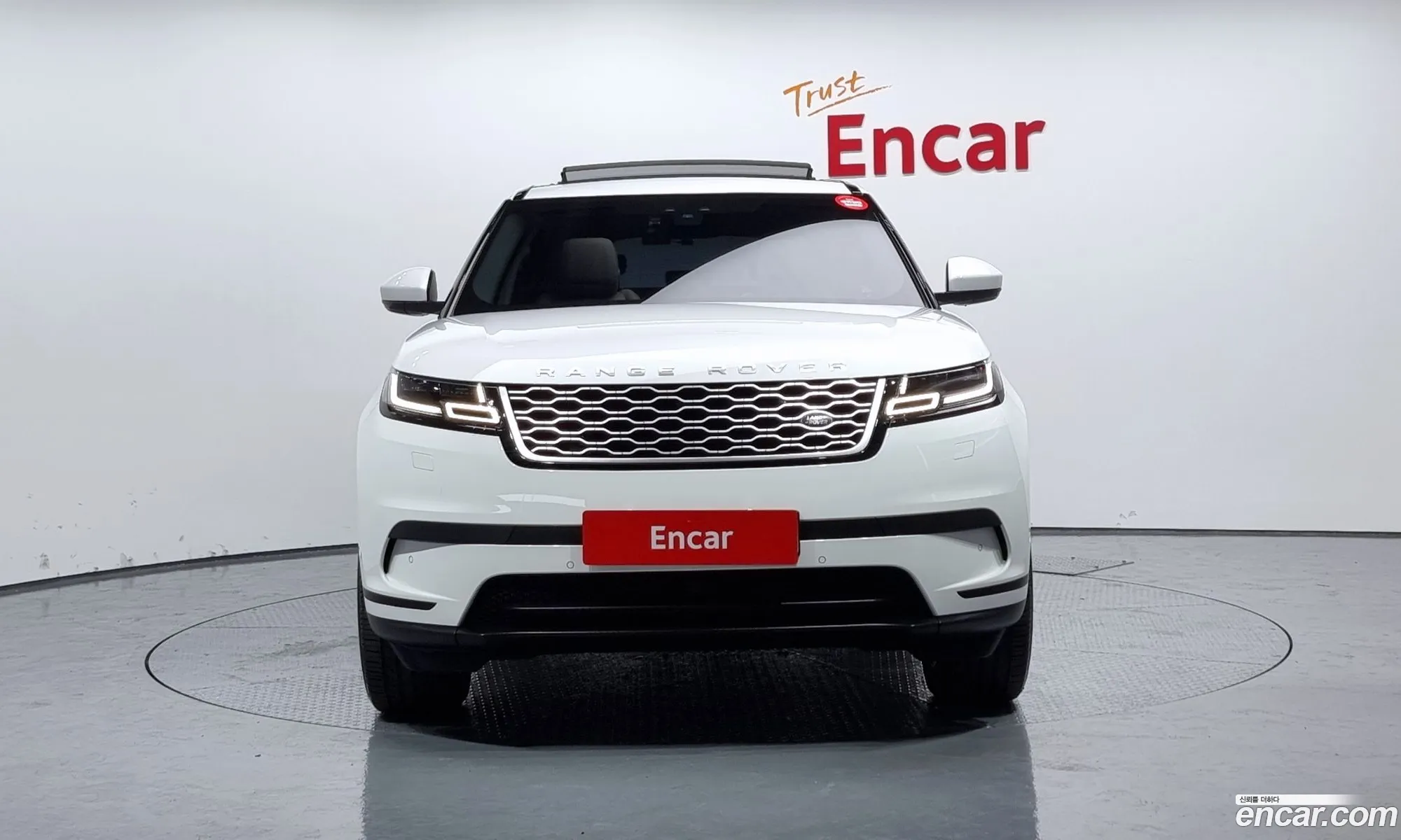 Land Rover Range Rover Velar I 20 D240 Se 2018 - фотография 7014362