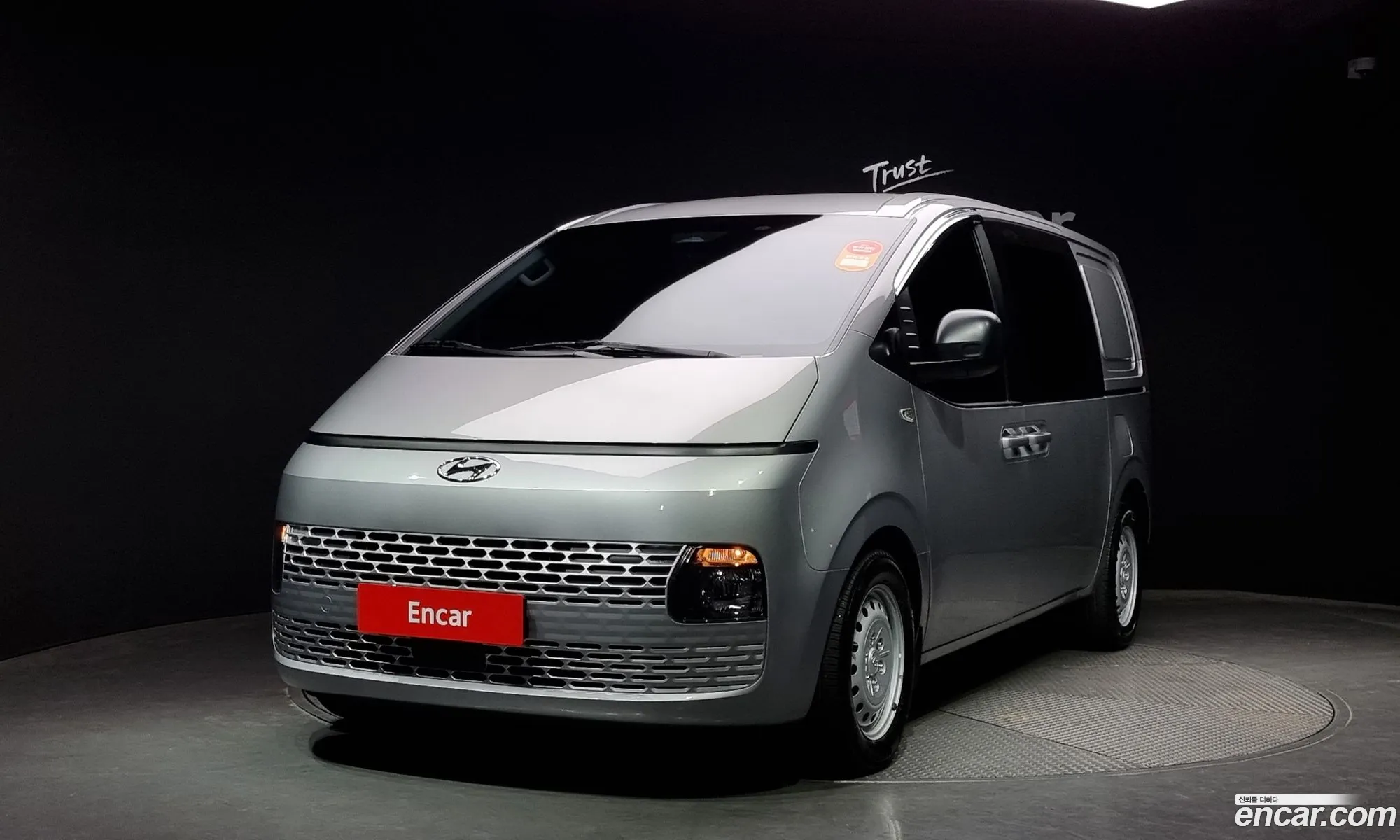 Hyundai Staria Staria Cargo 5-Seater 2022 - фотография 17282195