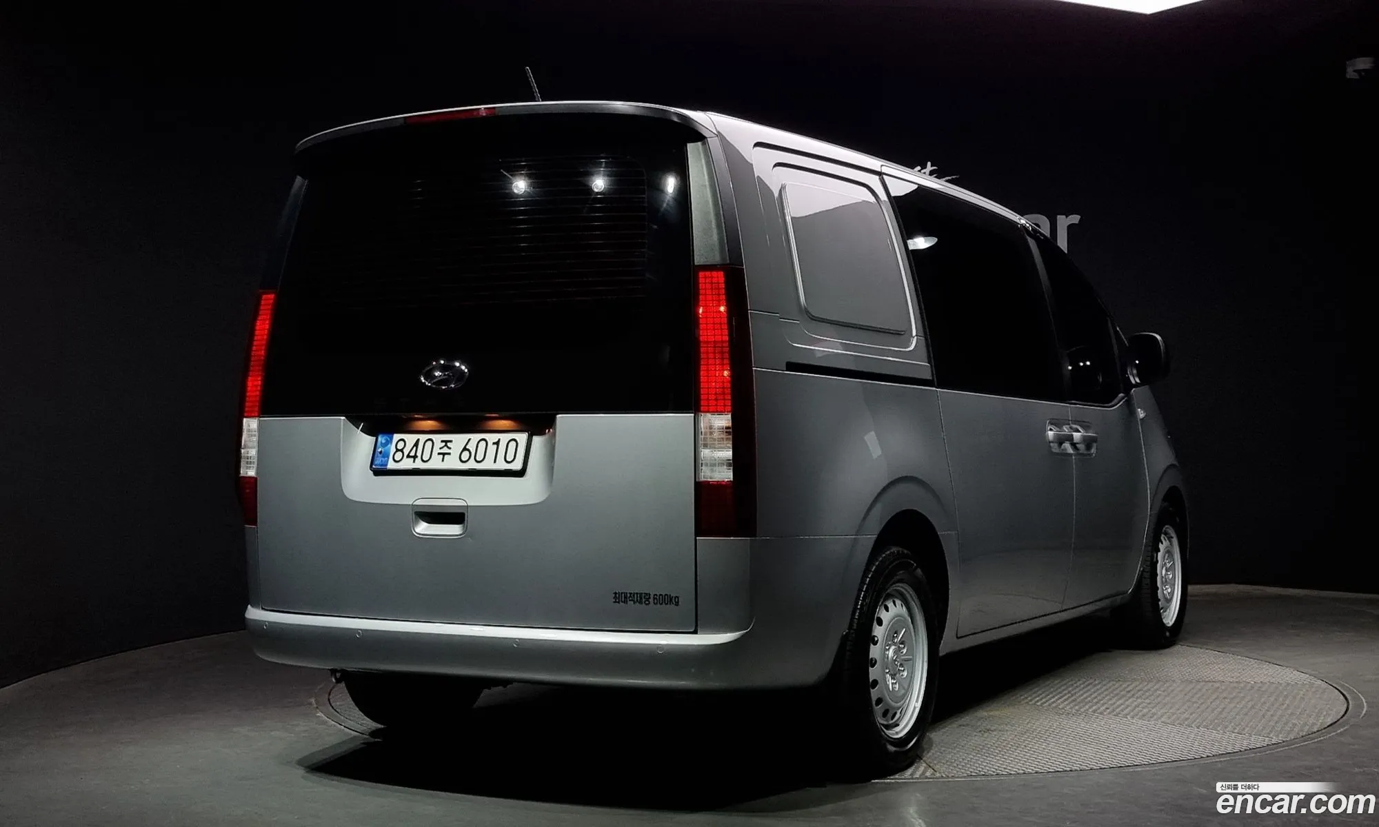 Hyundai Staria Staria Cargo 5-Seater 2022 - фотография 17282196