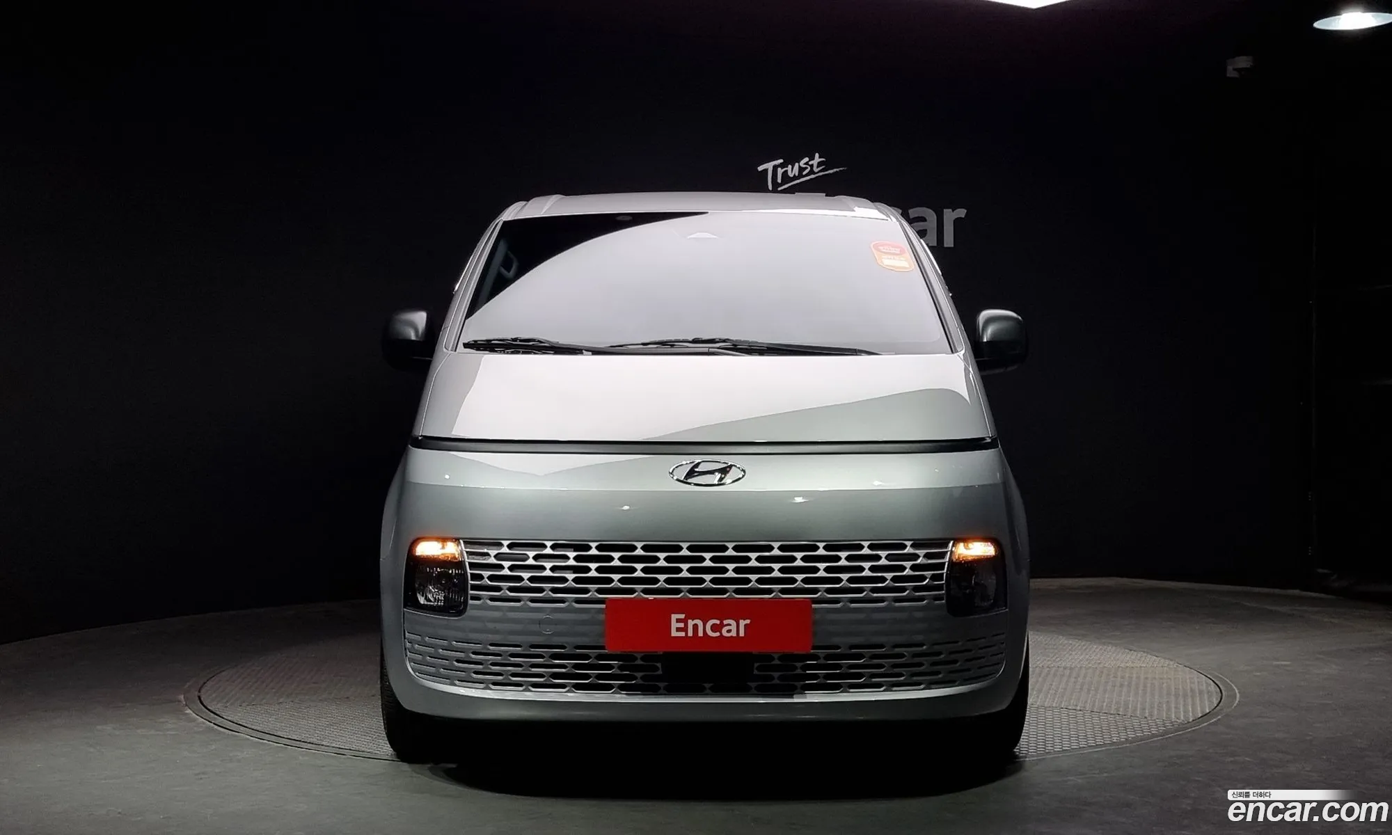 Hyundai Staria Staria Cargo 5-Seater 2022 - фотография 17282197