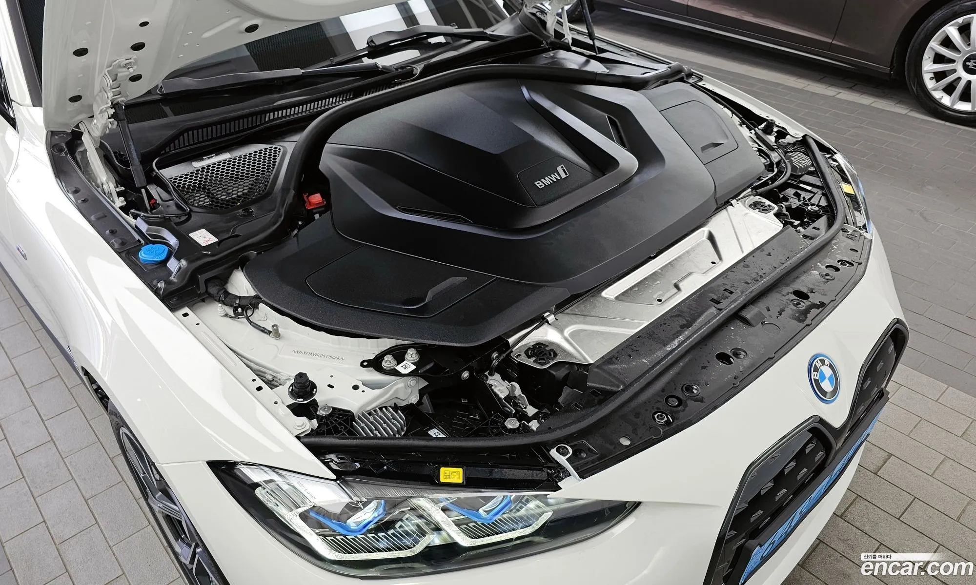 BMW I4 Edrive40 M Sports Pro - фотография 177667