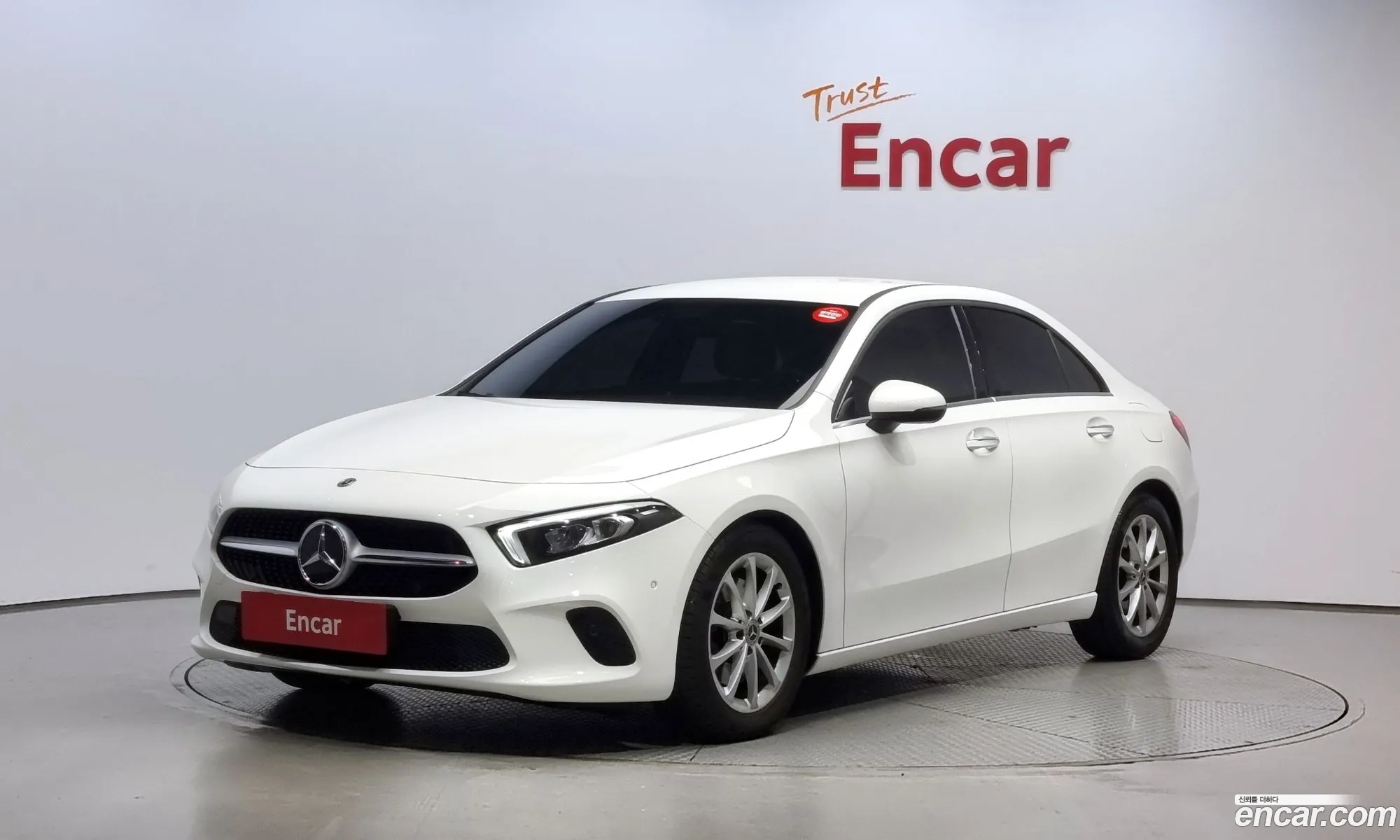 Mercedes-Benz A-Klasse Iv W177 A220 Sedan 2020 - фотография 12487796