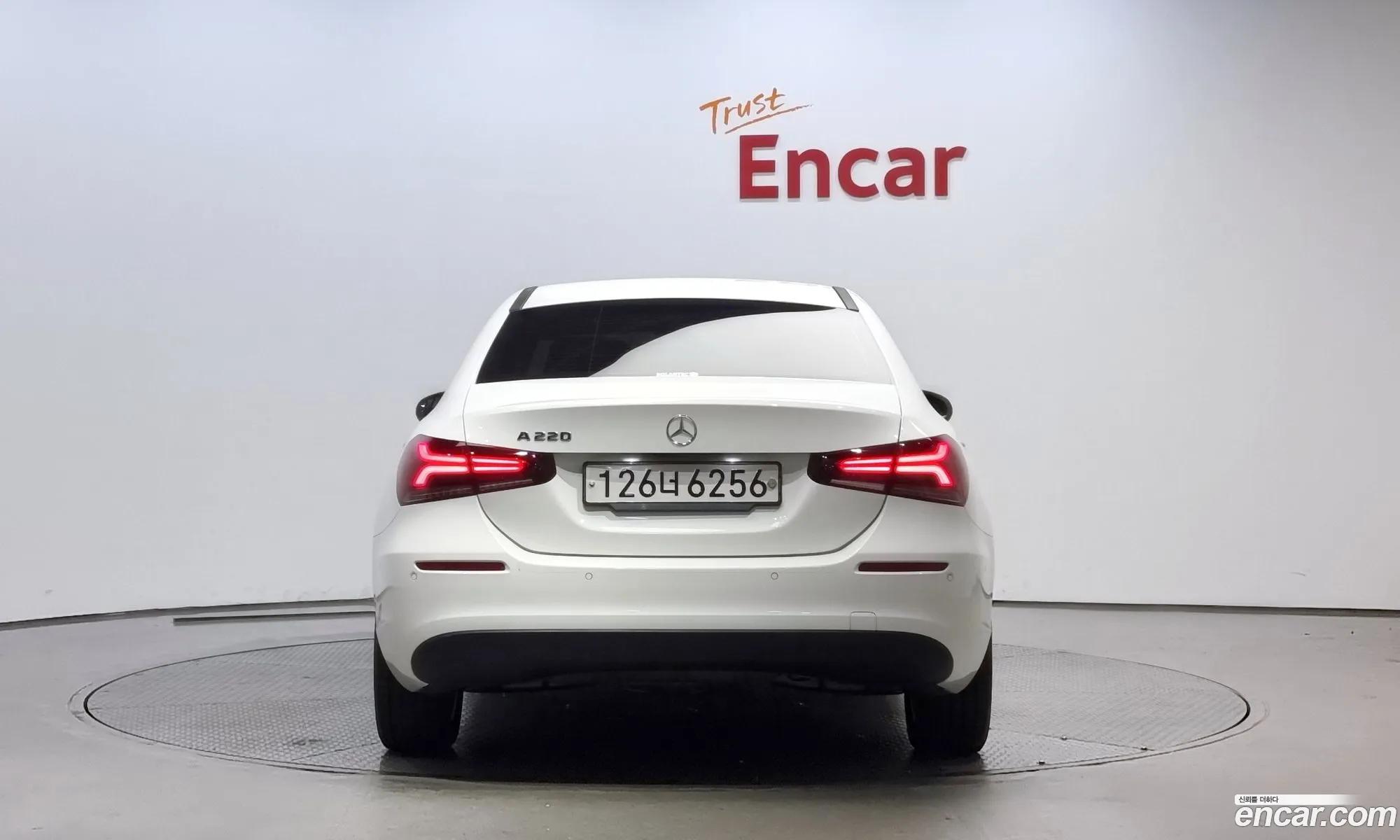 Mercedes-Benz A-Klasse Iv W177 A220 Sedan 2020 - фотография 12487799