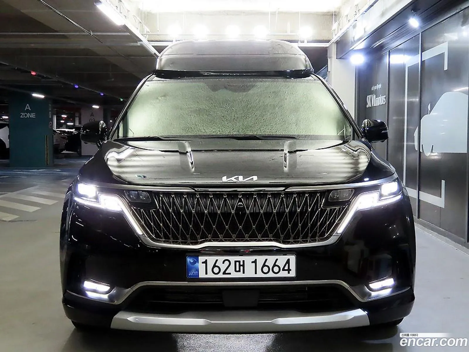 Kia Carnival Gasoline 9-Seater High Limousine 2023 - фотография 14135278