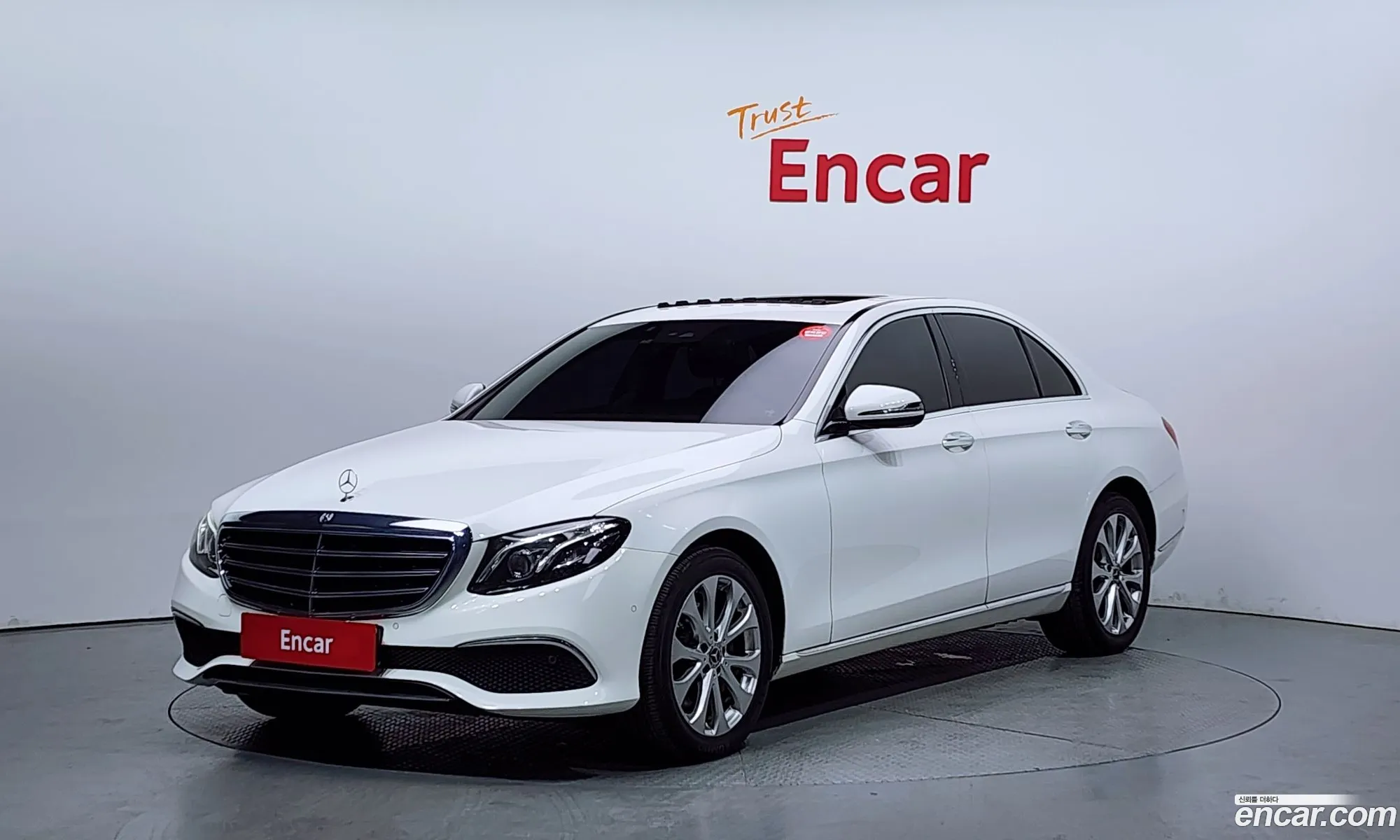 Mercedes-Benz E-Klasse V W213 S213 C238 E220D 4Matic Exclusive 2020 - фотография 12867732