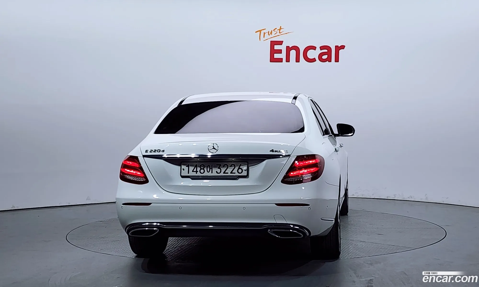 Mercedes-Benz E-Klasse V W213 S213 C238 E220D 4Matic Exclusive 2020 - фотография 12867735