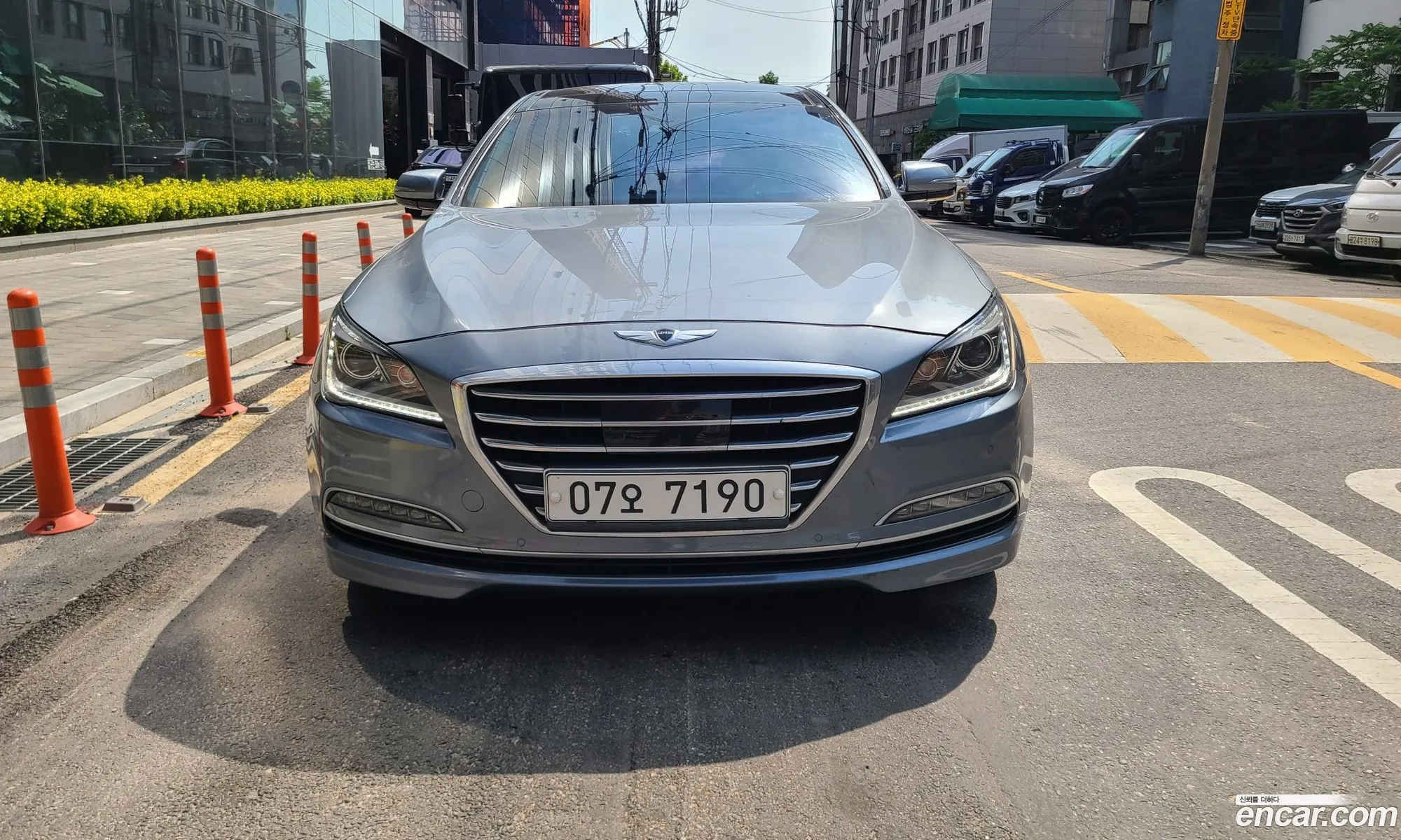 Hyundai Genesis G330 Premium Awd 2014 - фотография 15869427