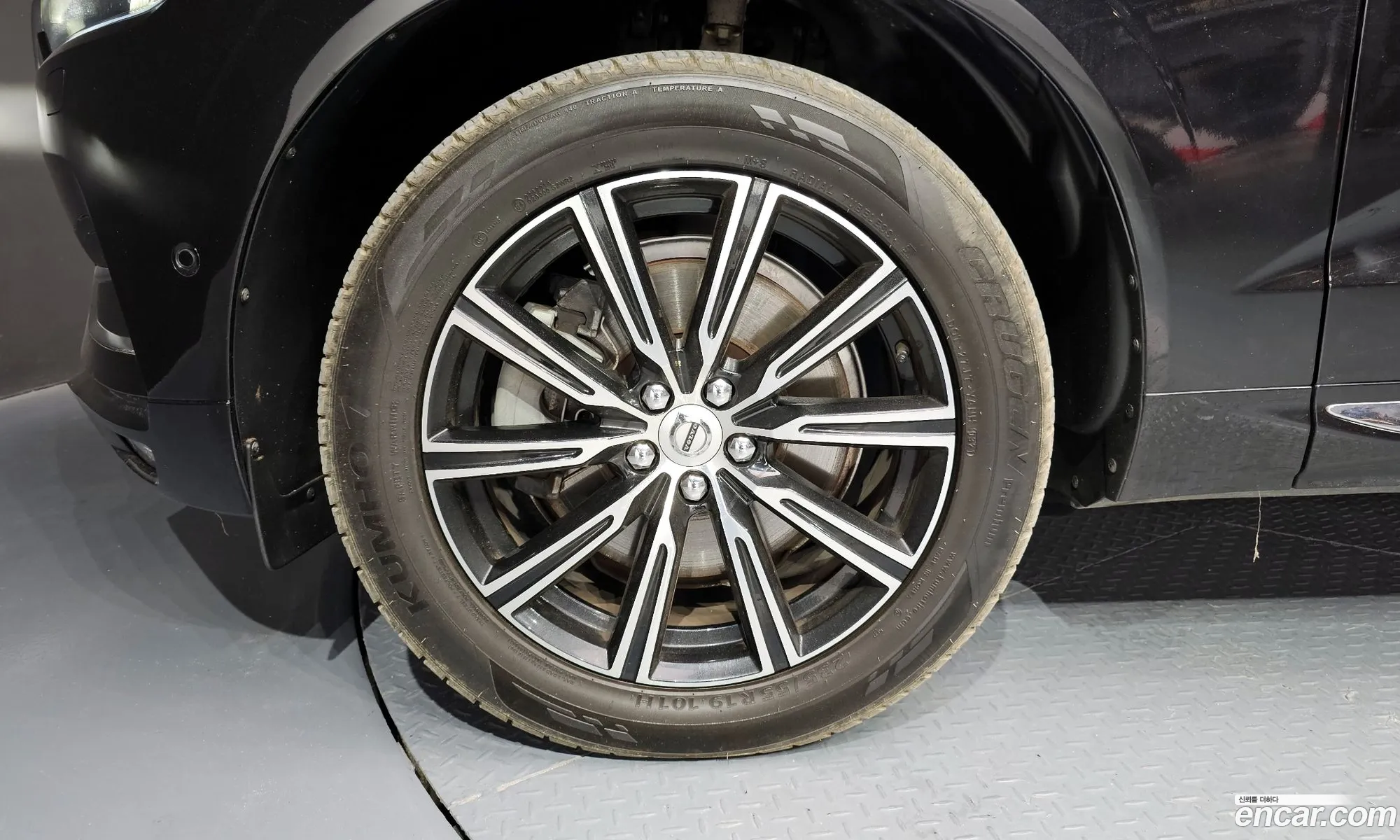 Volvo Xc60 Ii T6 Inscription 2018 - фотография 6107080