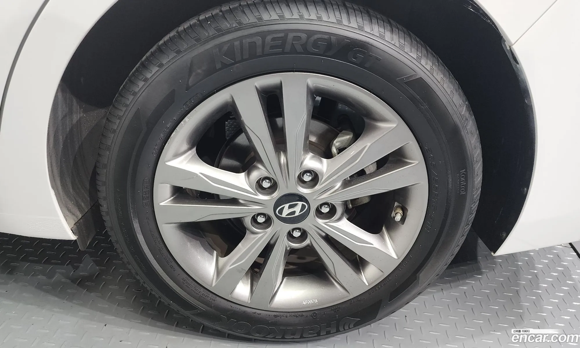 Hyundai Avante 16 Gdi Modern 2015 - фотография 19245643