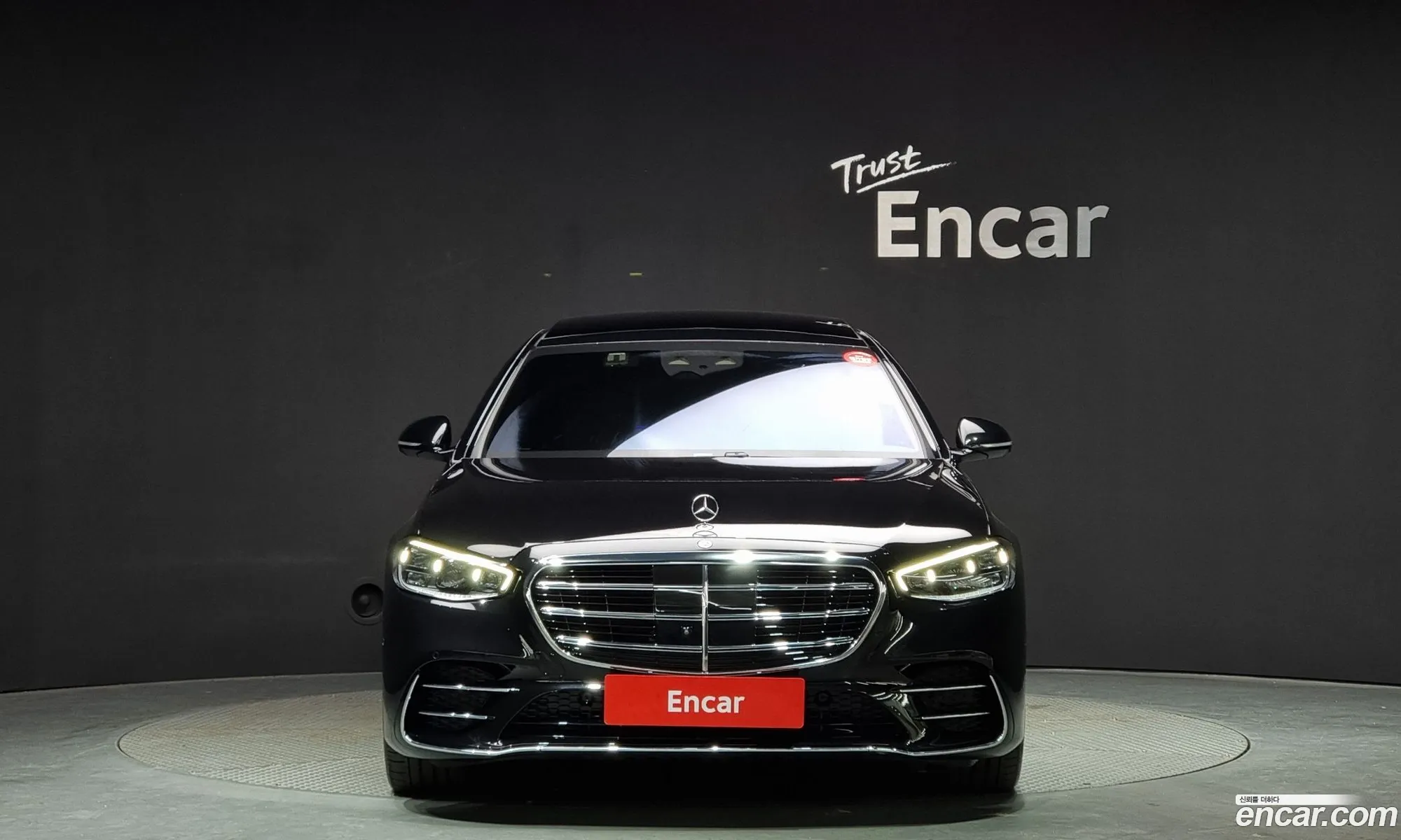 Mercedes-Benz S-Klasse S500L 4Matic 2023 - фотография 12455605