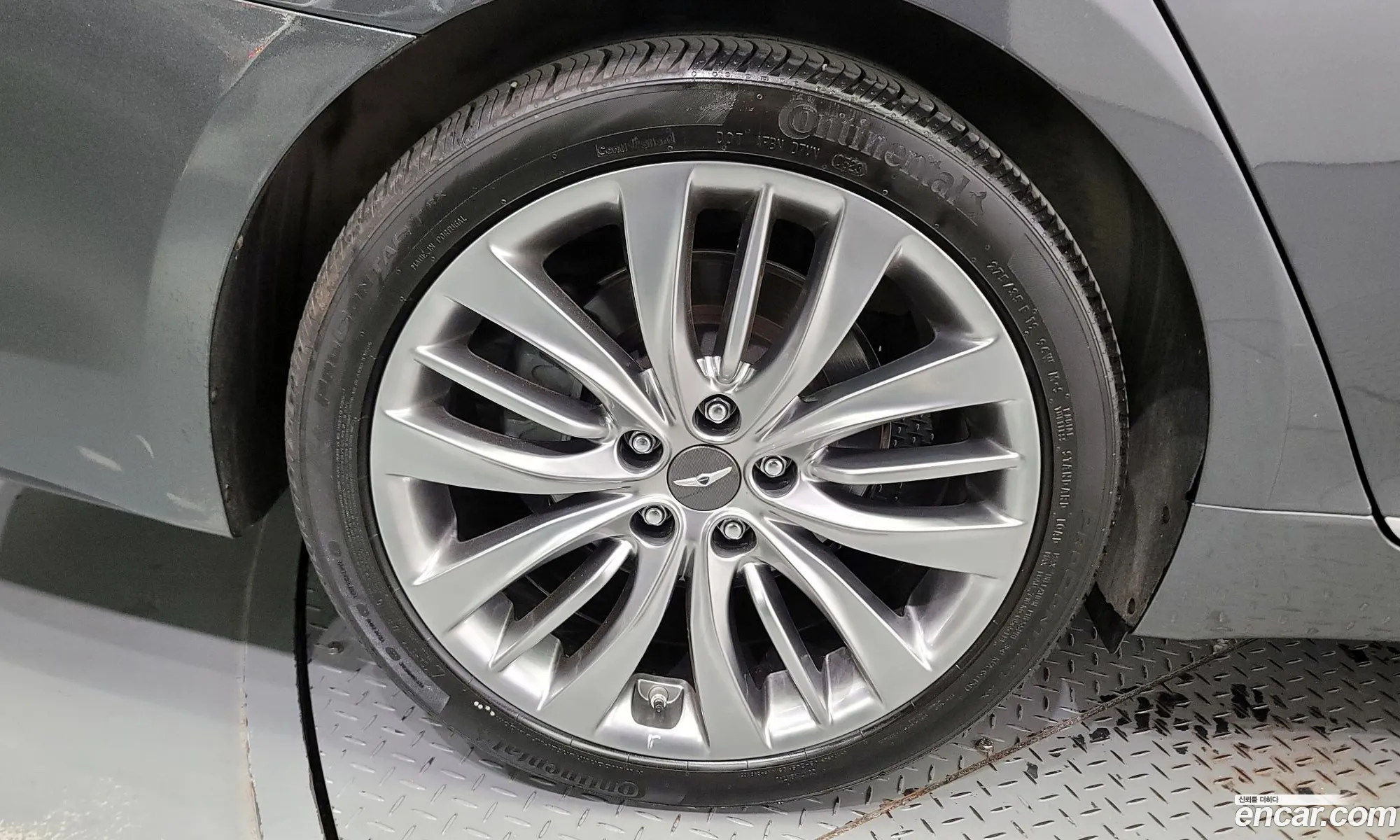 Genesis G80 I 38 Gdi Awd 2017 - фотография 15745026