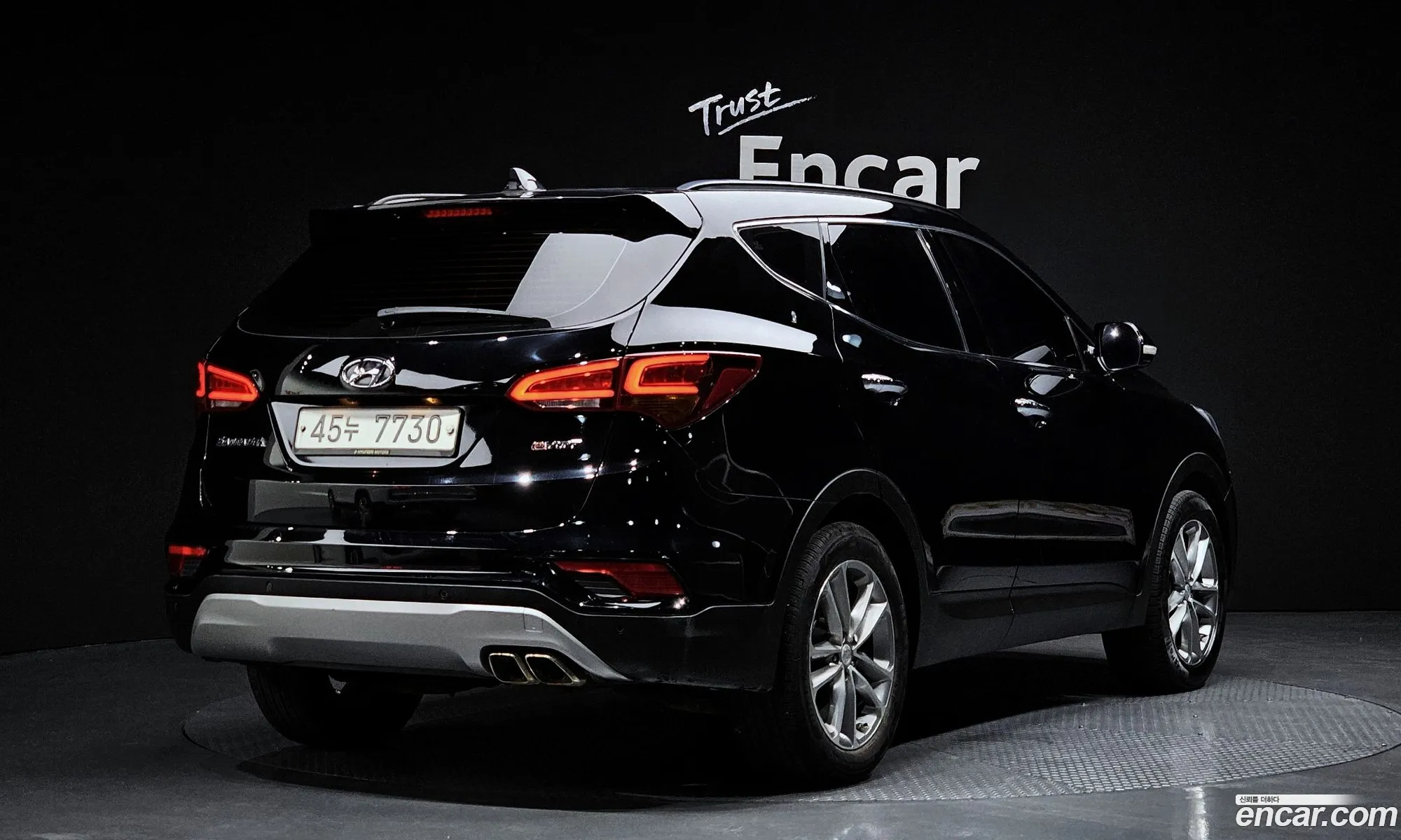 Hyundai Santa Fe Iii Diesel 20 2Wd 2016 - фотография 16779766
