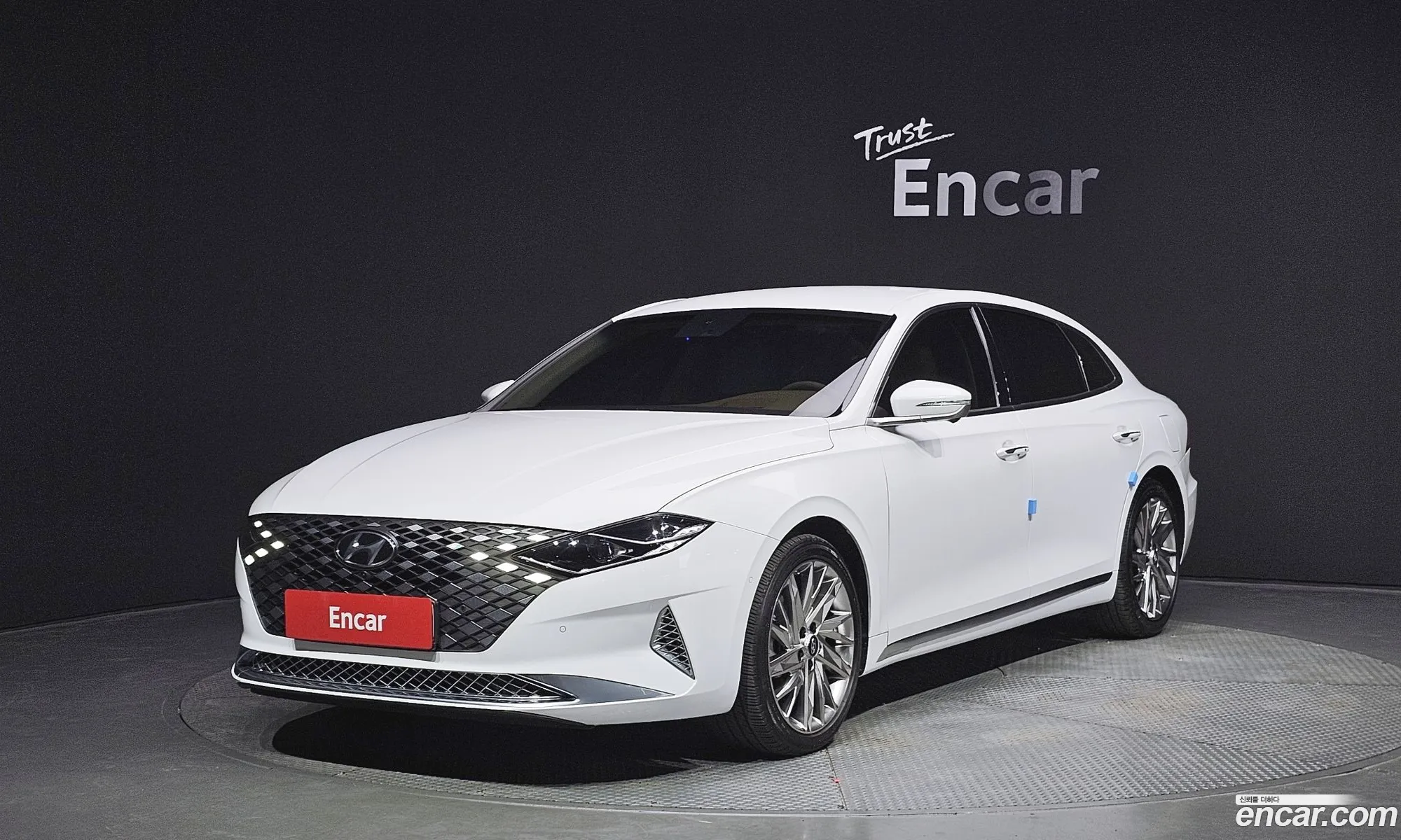 Hyundai Grandeur Vi 33 2021 - фотография 11520573