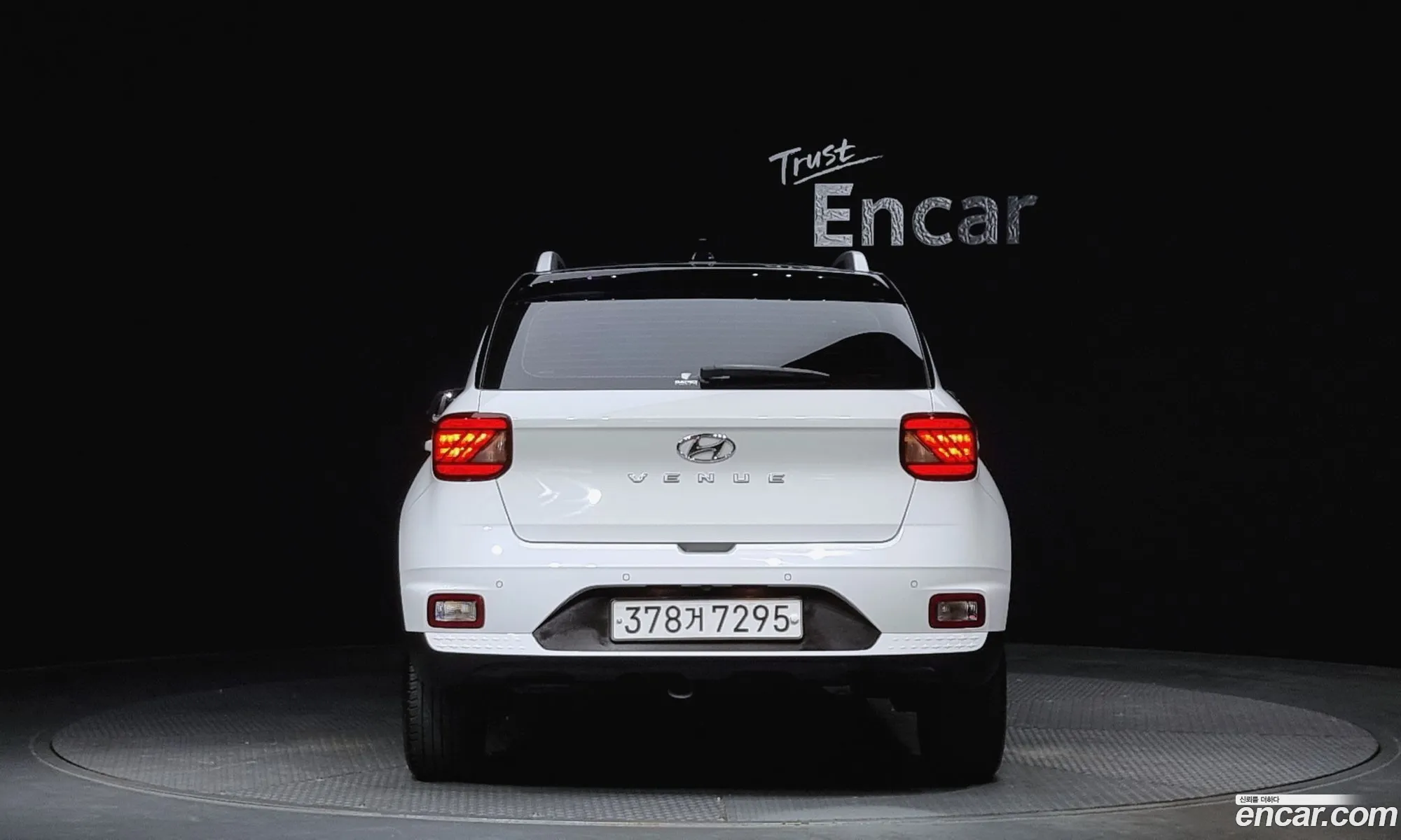 Hyundai Venue I 16 Flux 2020 - фотография 16007833