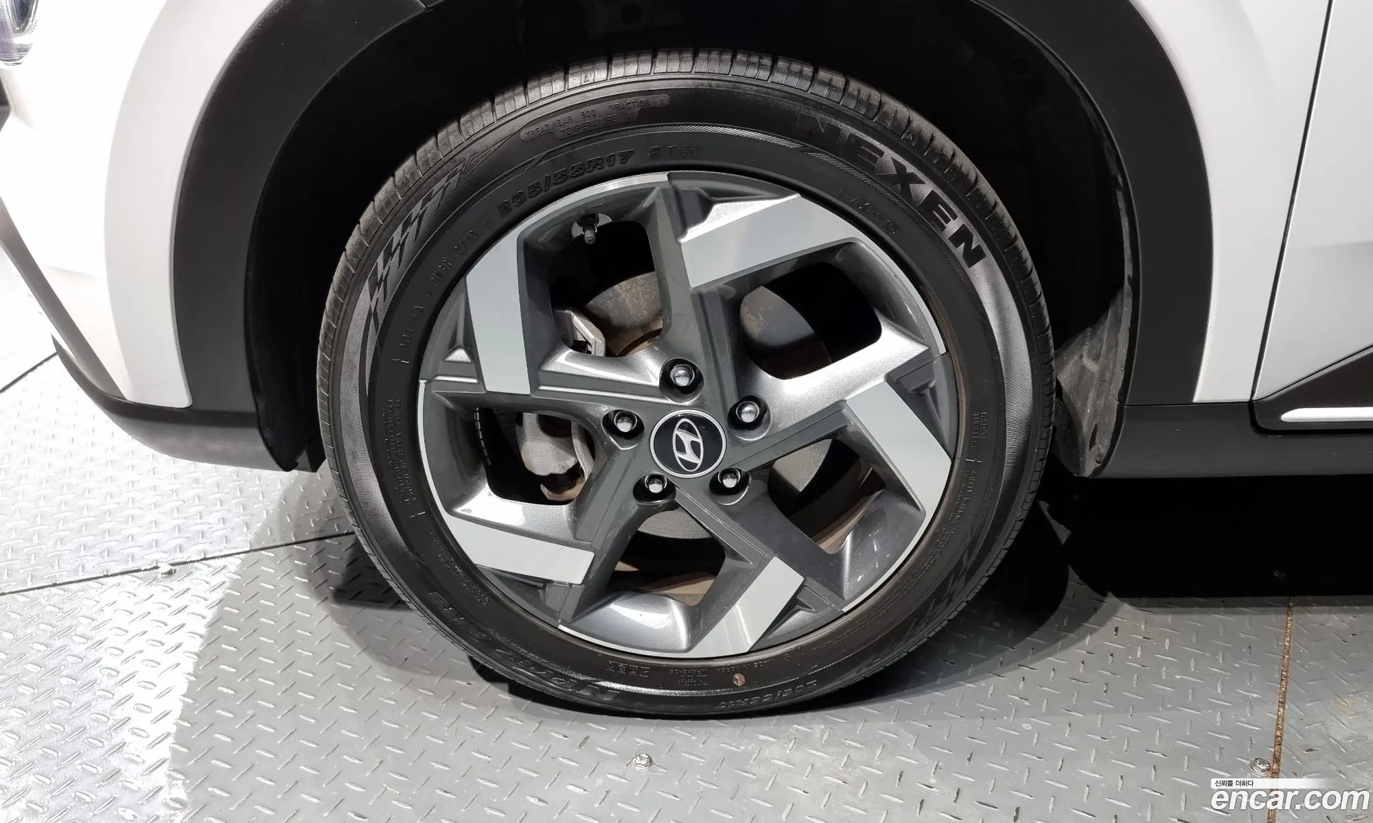 Hyundai Venue I 16 Flux 2020 - фотография 16007834