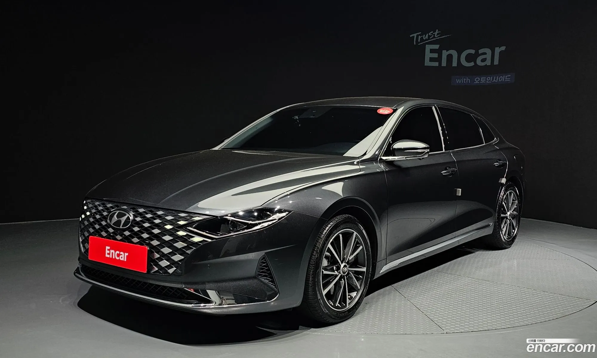 Hyundai Grandeur Vi 33 2021 - фотография 15853427