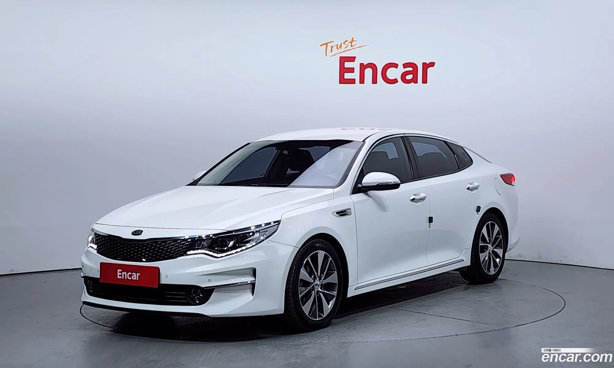 Kia K5 Ii 20Mx 2018 - фотография 17531200
