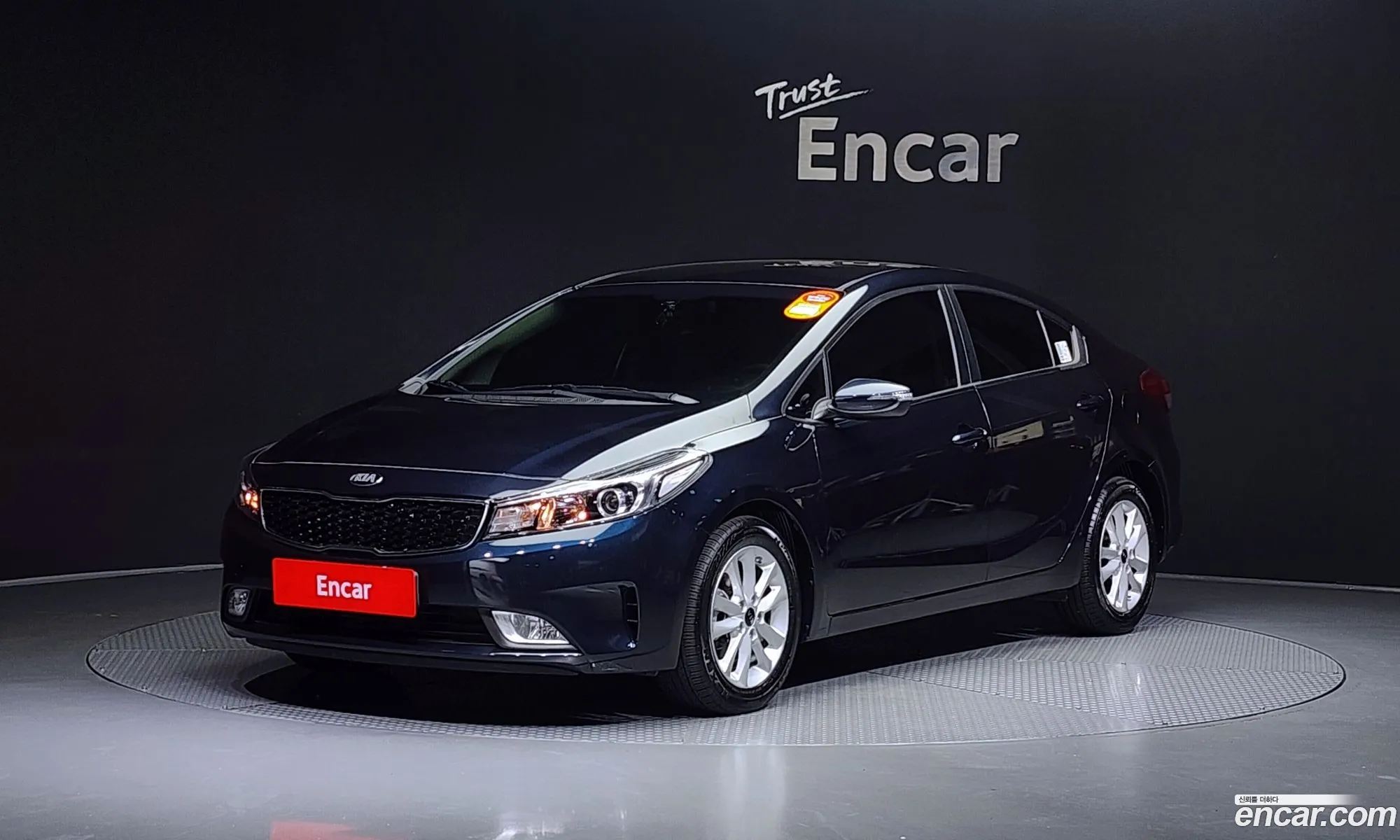 Kia K3 Deluxe 2018 - фотография 12562610