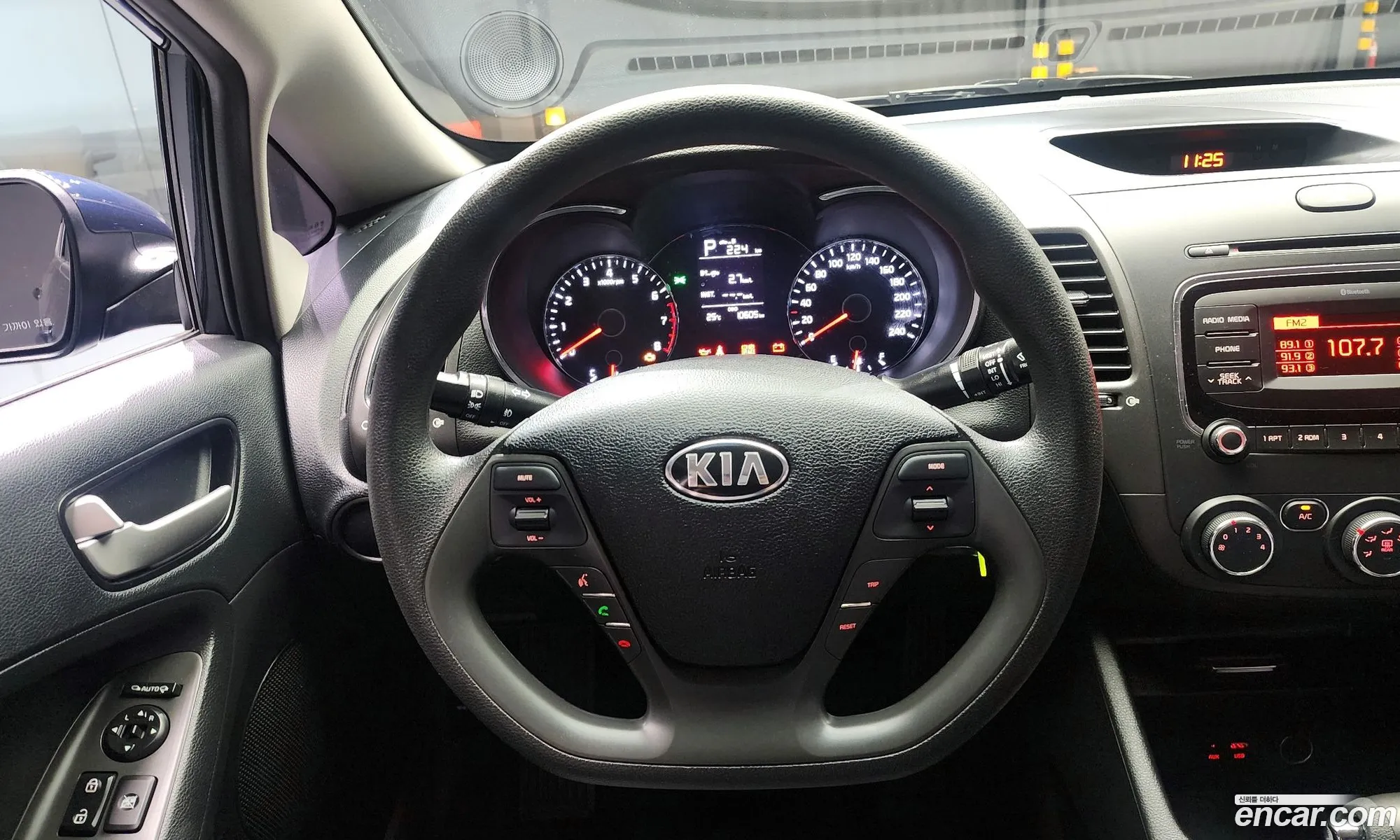 Kia K3 Deluxe 2018 - фотография 12562613