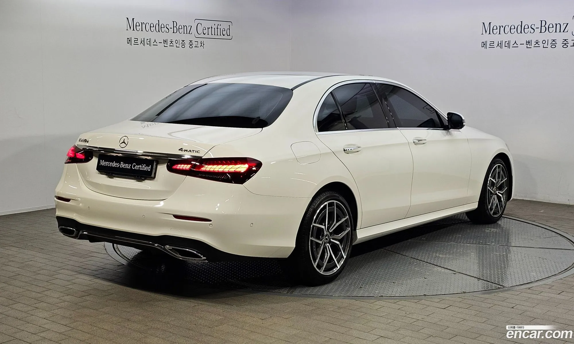 Mercedes-Benz E-Klasse V W213 S213 C238 E220D 4Matic Amg Line 2021 - фотография 12824917