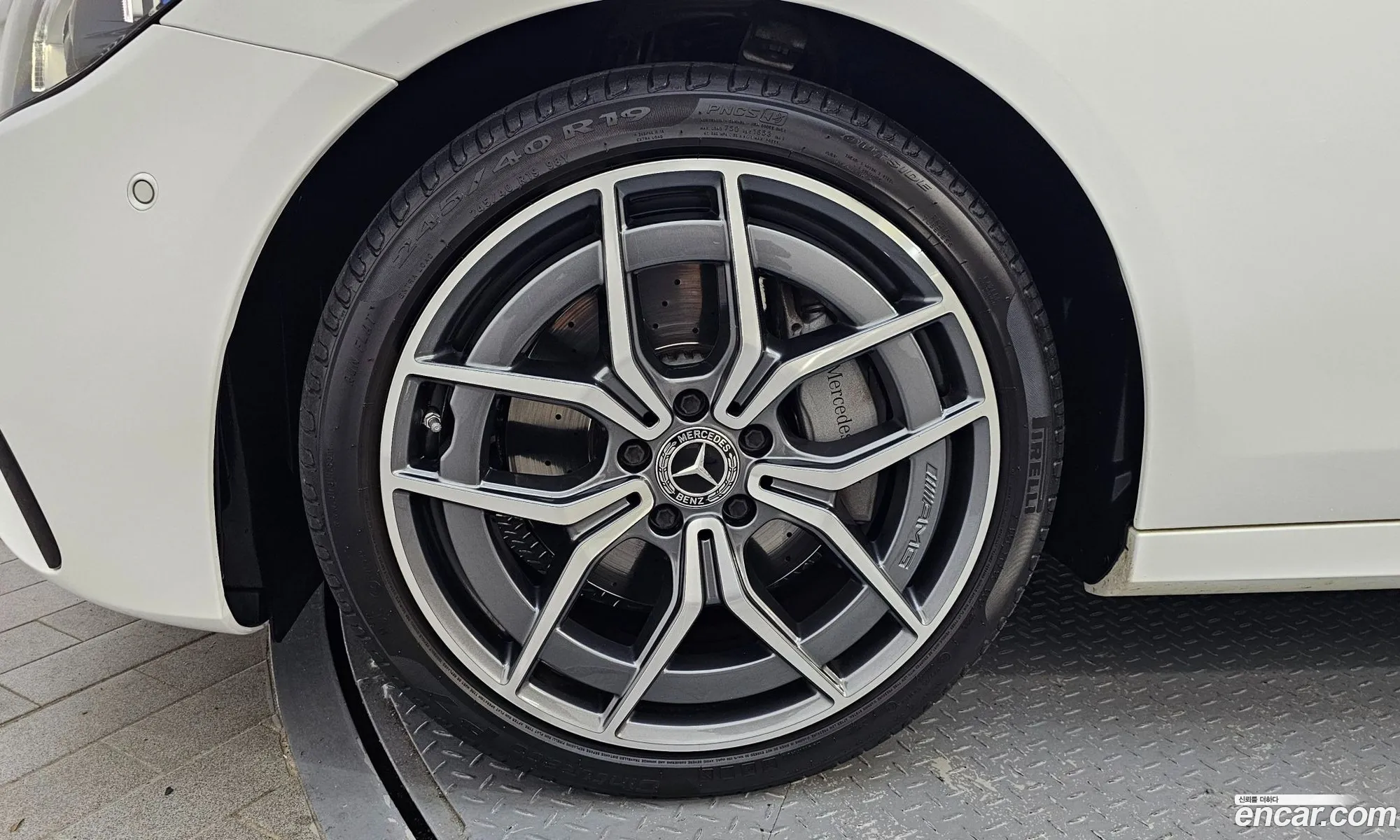 Mercedes-Benz E-Klasse V W213 S213 C238 E220D 4Matic Amg Line 2021 - фотография 12824920