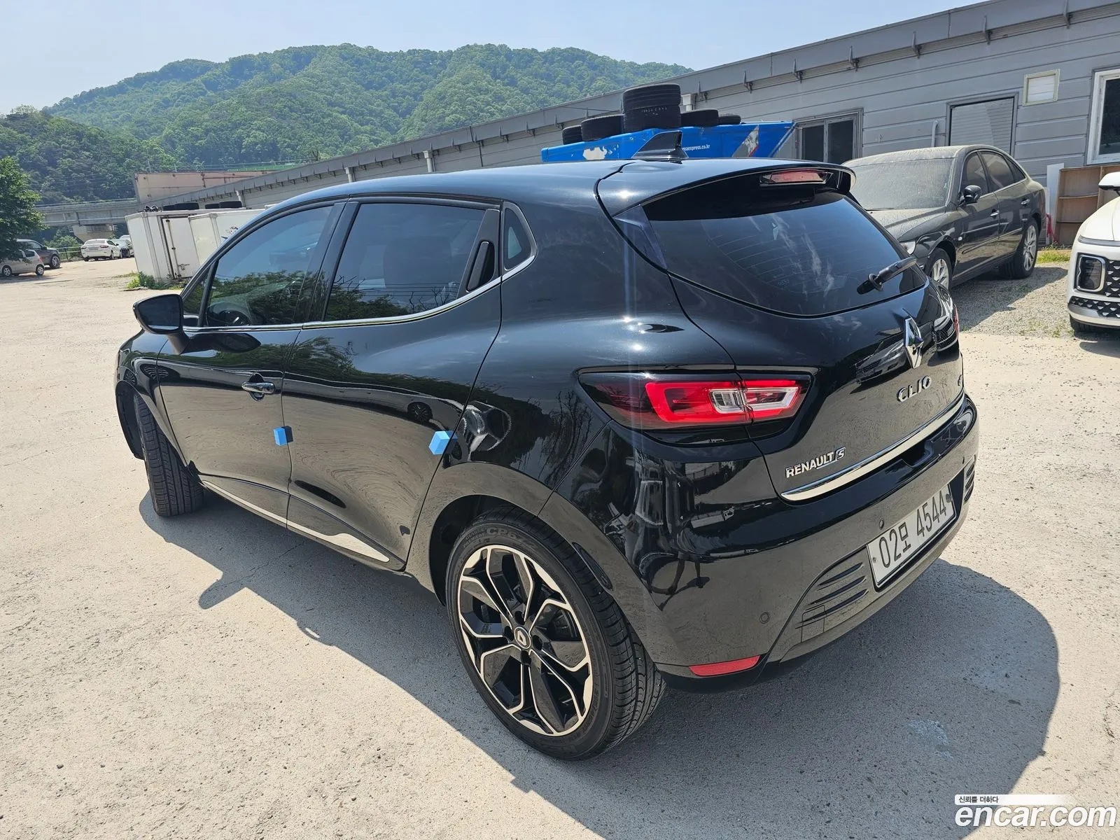 Renault Samsung Clio Intense 2018 - фотография 11608781
