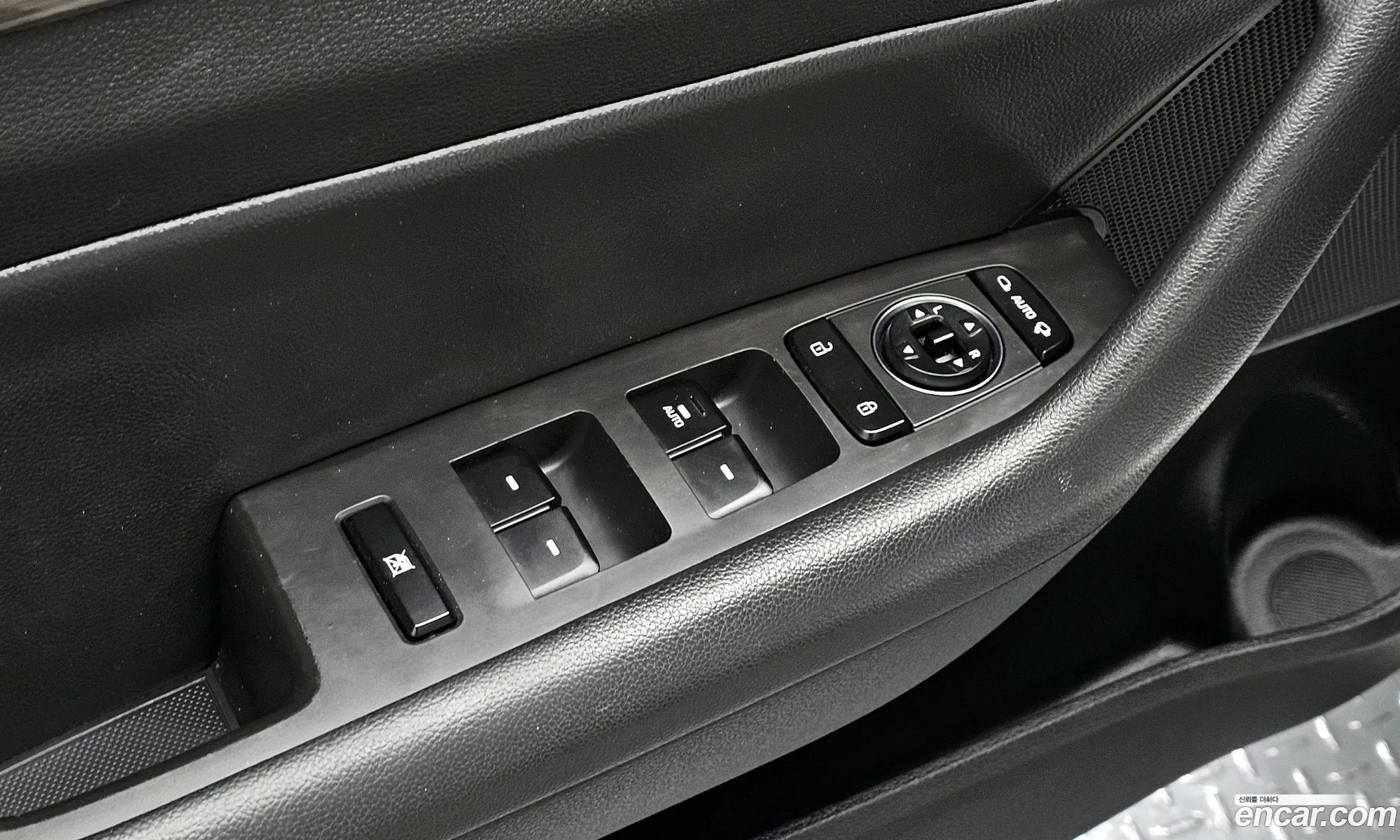 Korex Auto Trade - фотография 12388124
