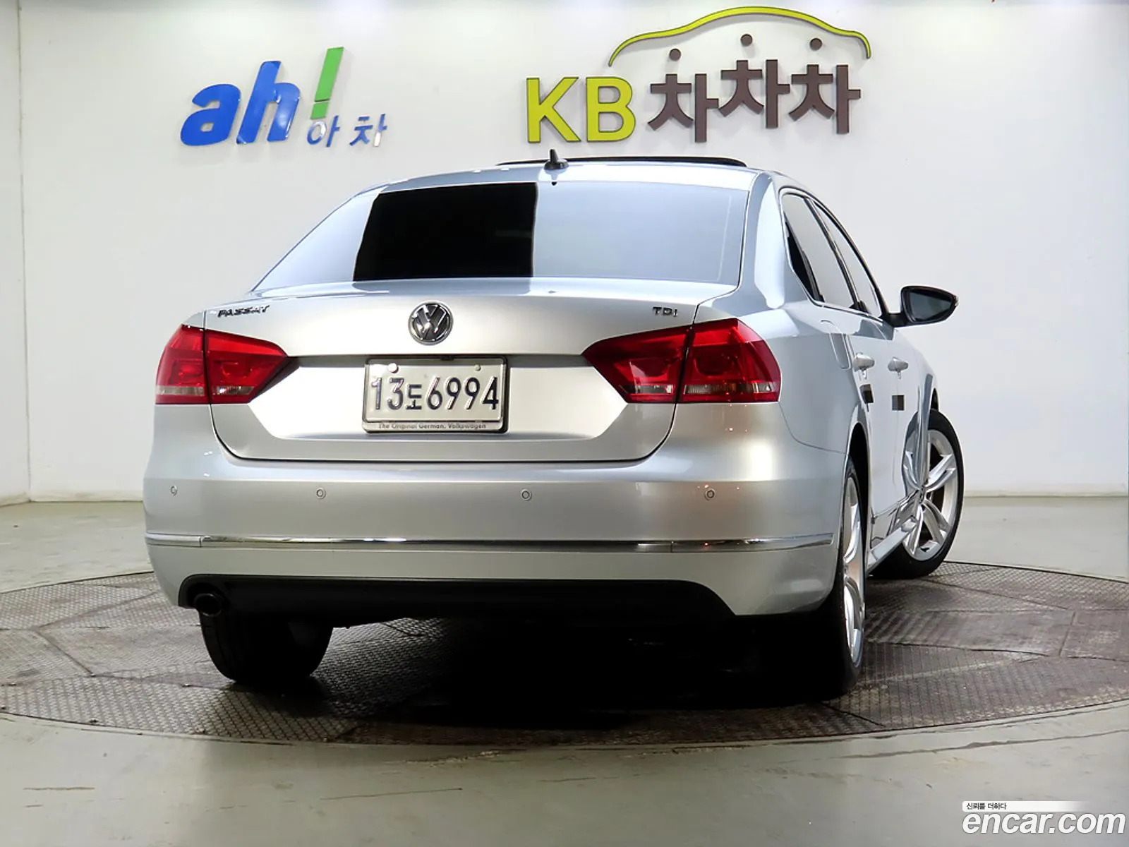 Volkswagen Passat B7 20 Tdi 2013 - фотография 4869354