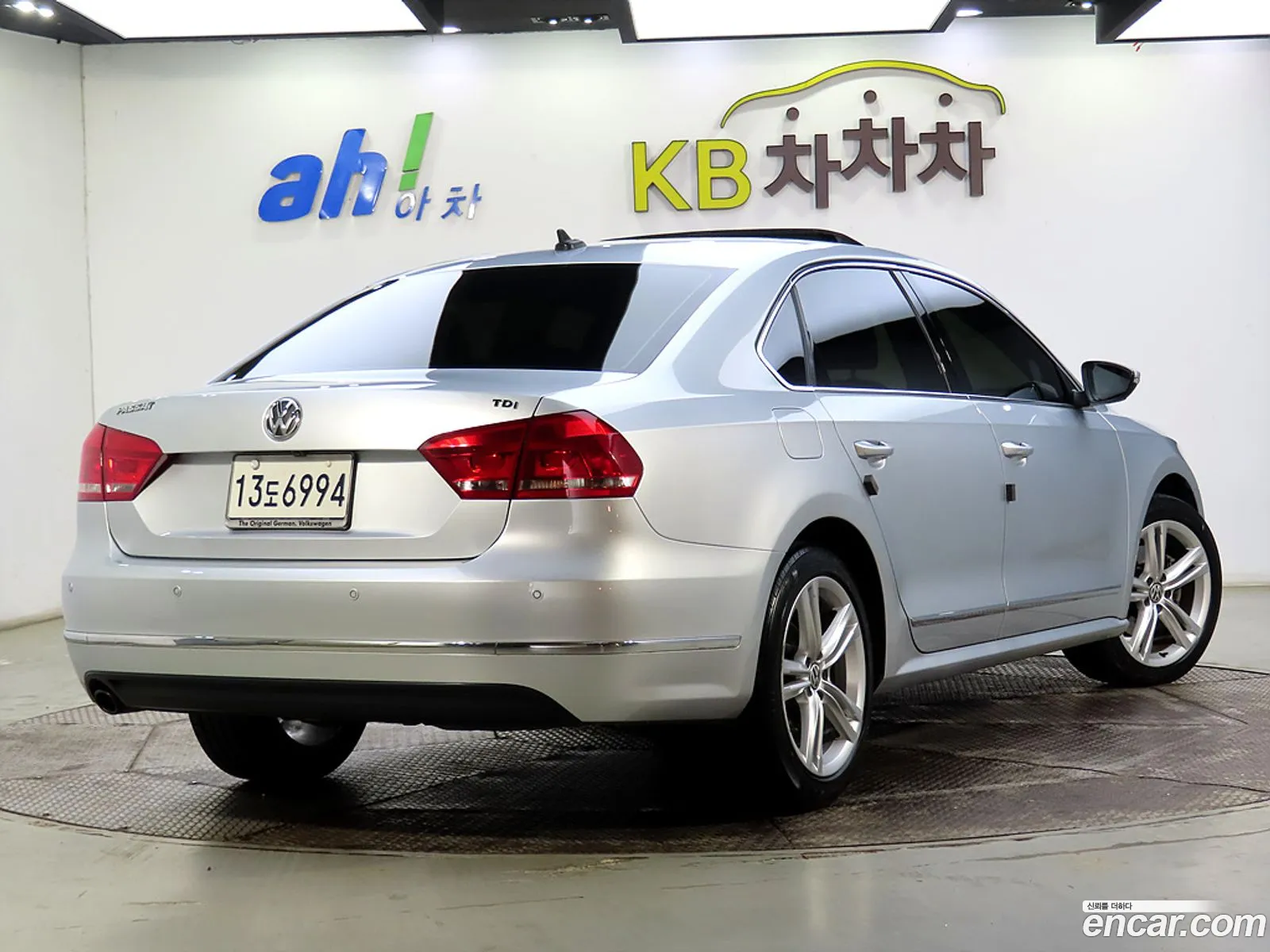 Volkswagen Passat B7 20 Tdi 2013 - фотография 4869356