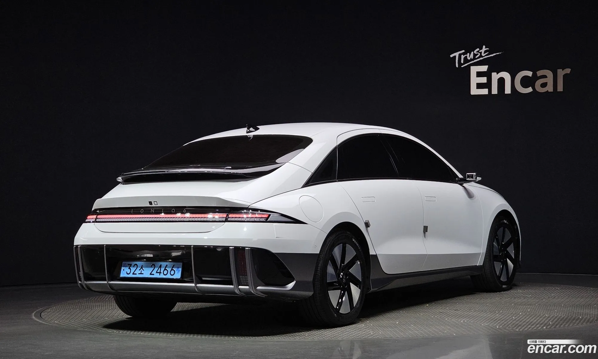 Hyundai Ioniq 5 Long Range 2023 - фотография 15869474
