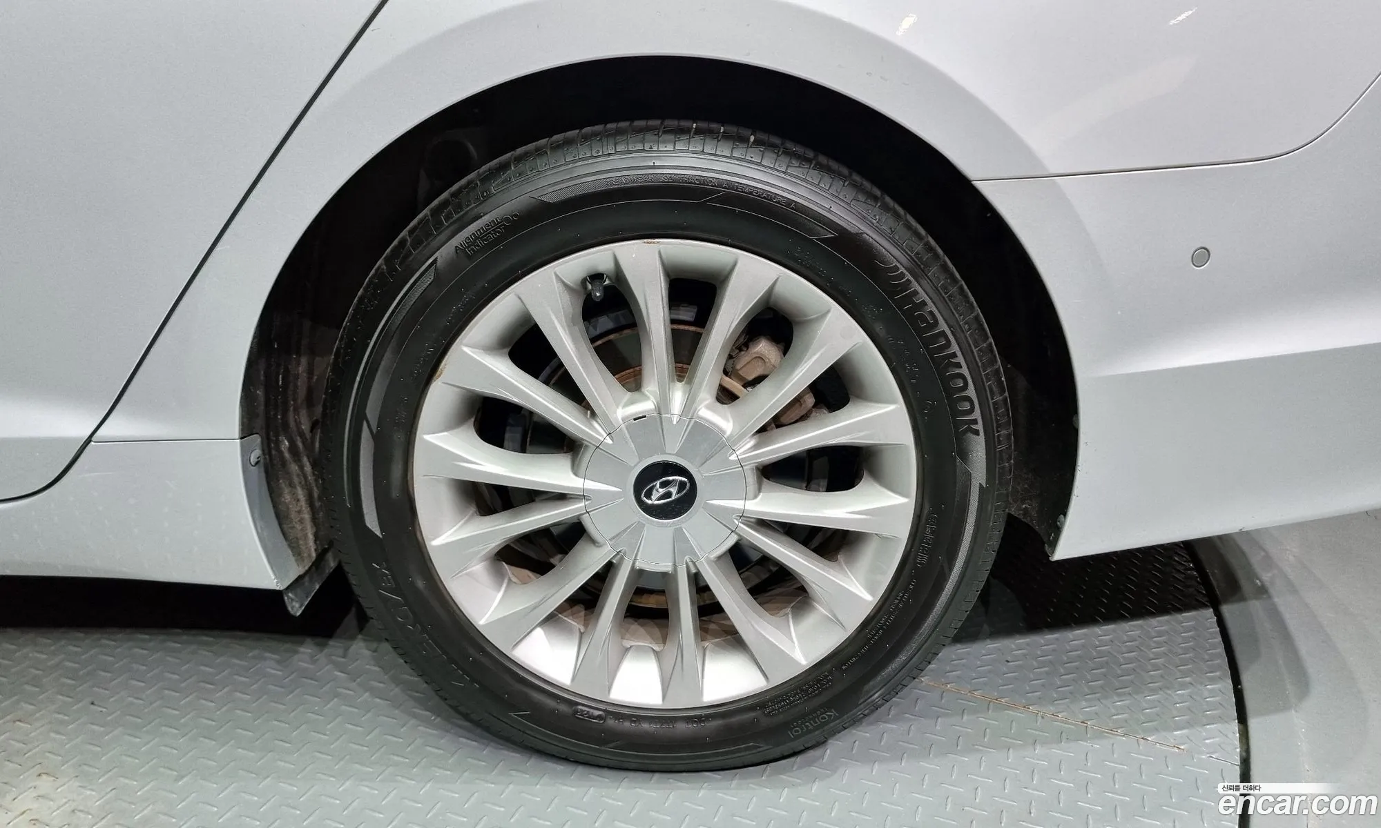 Hyundai Lf Sonata Lpi Modern - фотография 16074181