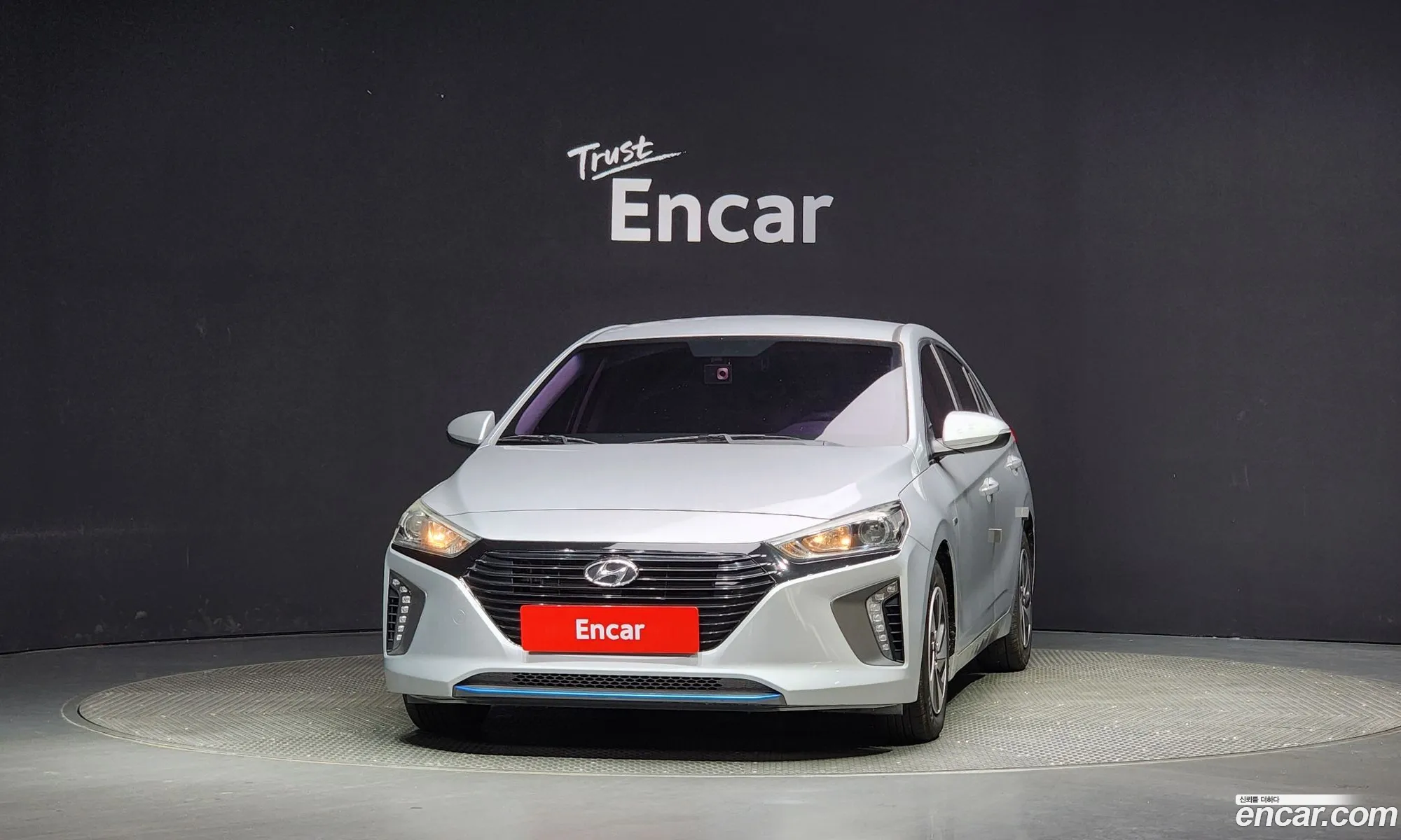 Hyundai Ioniq Ioniq I 2016 - фотография 12057266
