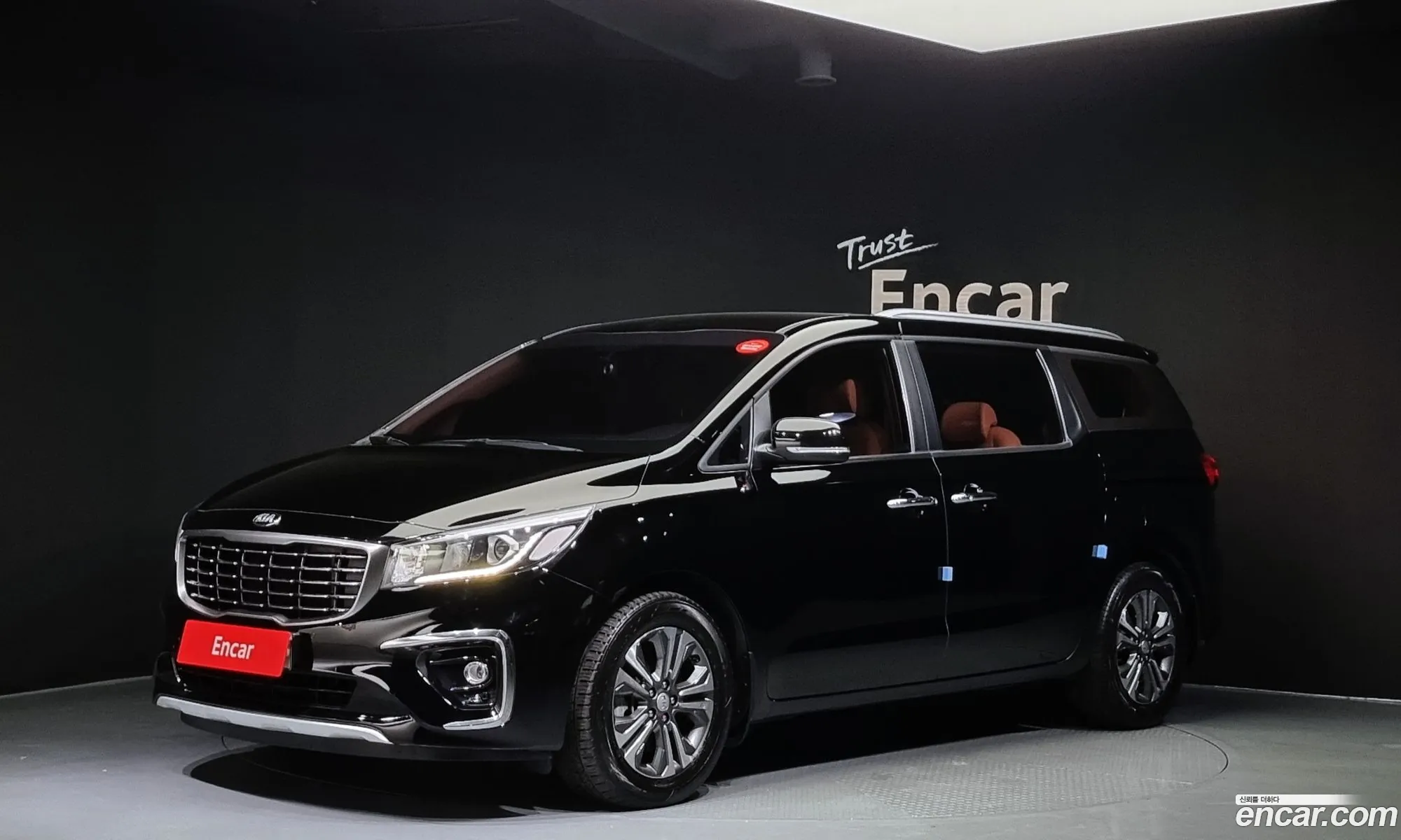 Kia Carnival Iii 9-Seater Luxury 2019 - фотография 11029961